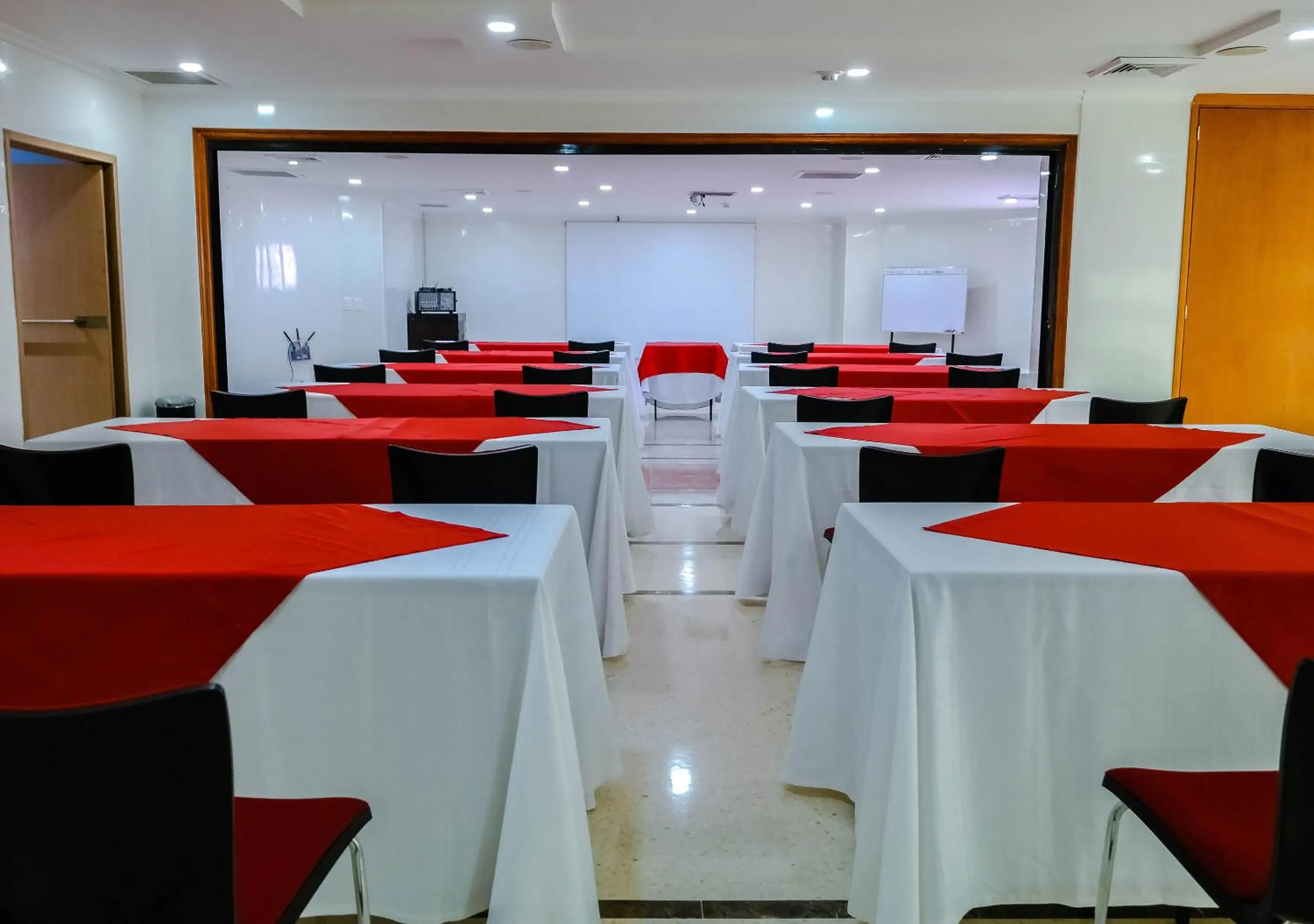 Meeting/conference room in Hotel Internacional La Triada