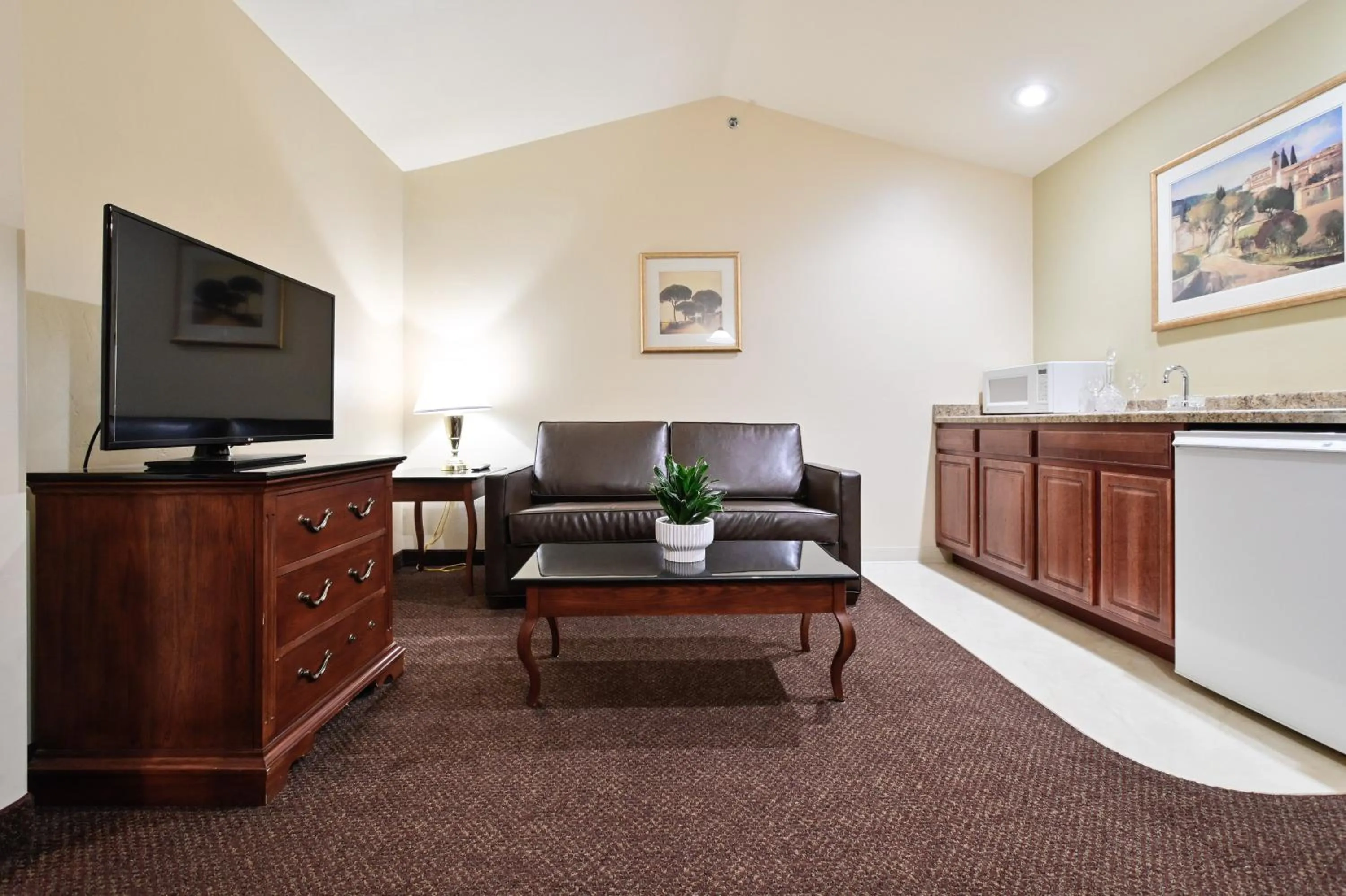 Living room in Four Seasons Island Resort
