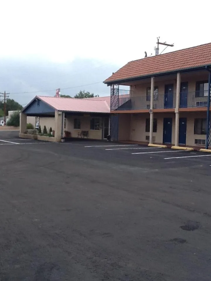 Property Building in American Best Value Inn Springerville