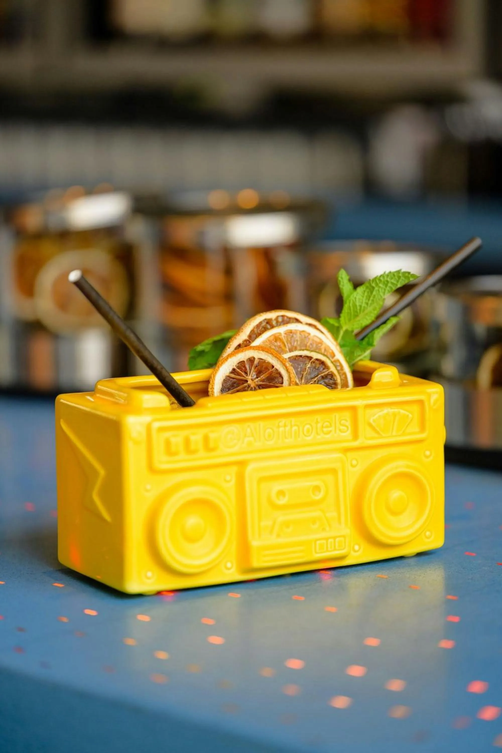 Restaurant/places to eat in Aloft San Francisco Airport