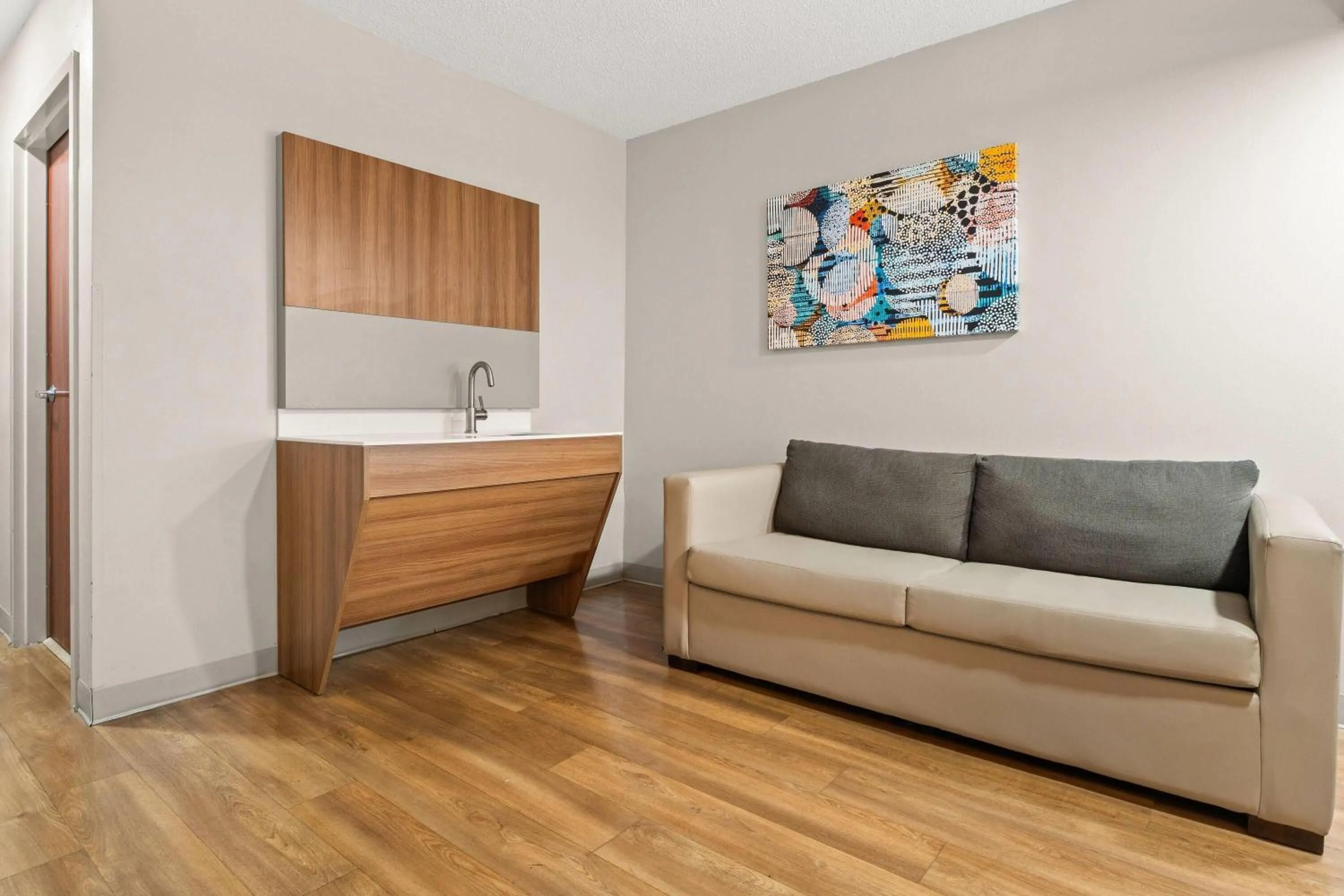 Photo of the whole room in Microtel Inn and Suites - Salisbury