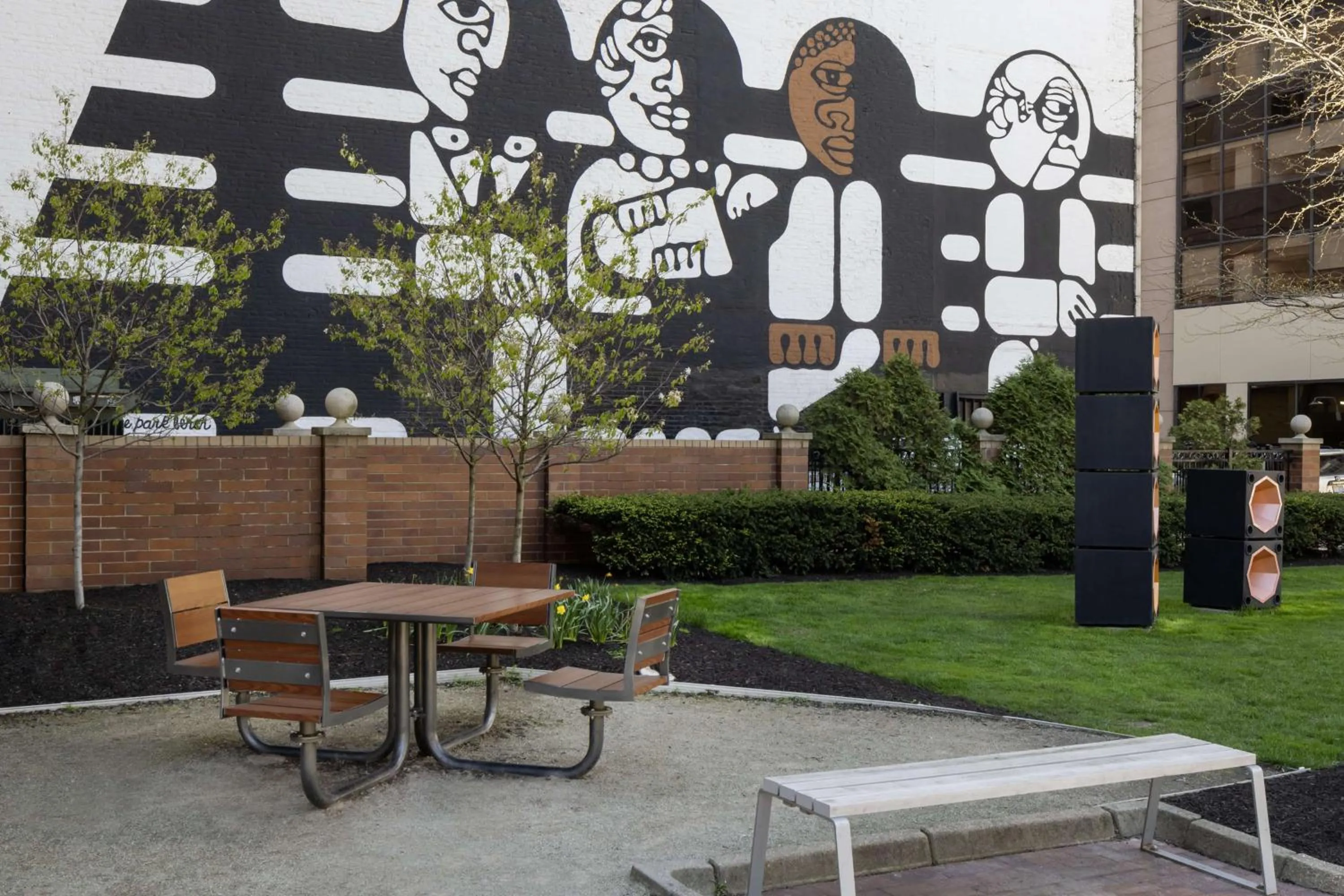 Patio in Hampton Inn Cleveland-Downtown