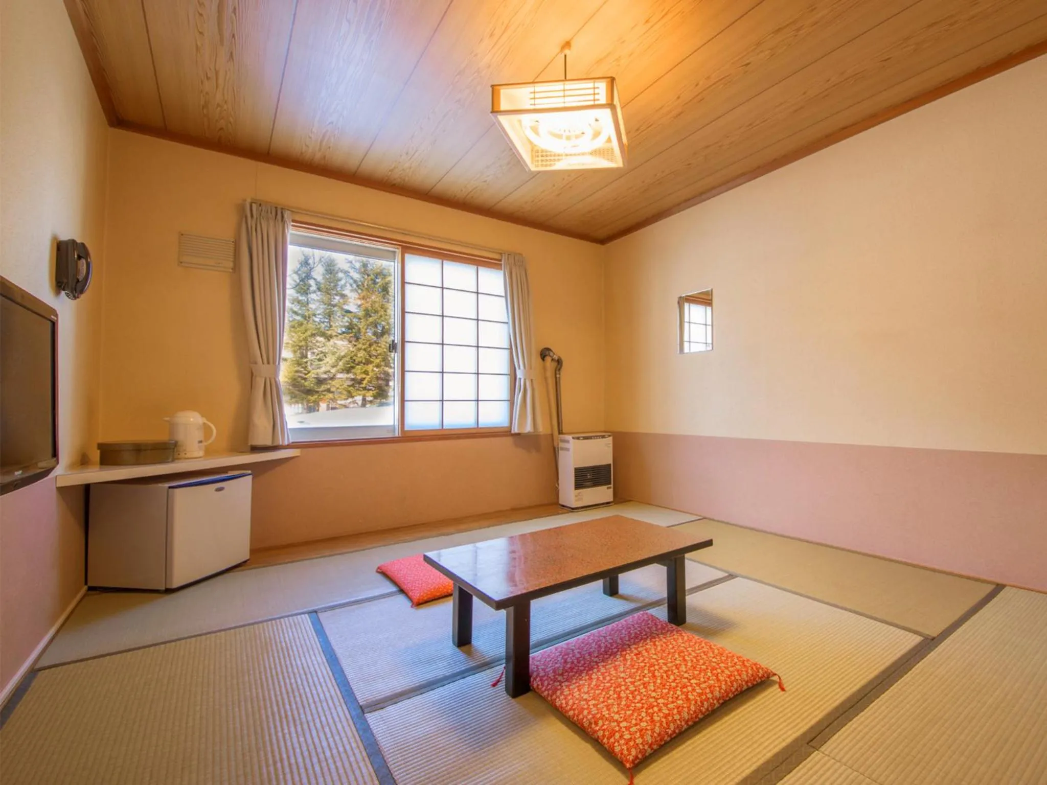 Photo of the whole room in Shiretoko Village