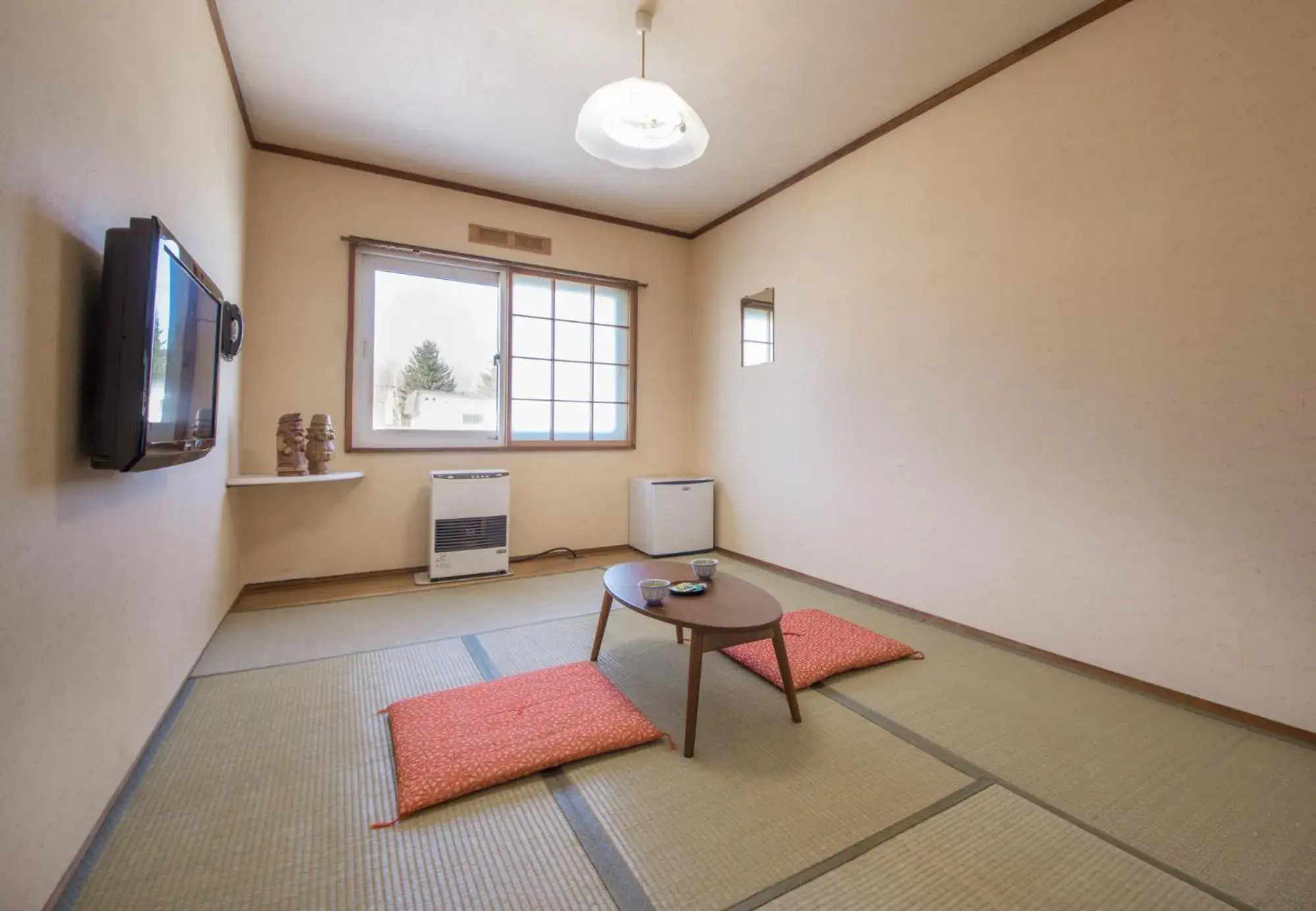 Japanese-Style Twin Room-Onsen BLD with Shared Bathroom - single occupancy - Non-Smoking in Shiretoko Village Japanese-Style Twin Room-Onsen BLD with Shared Bathroom - single occupancy - Non-Smoking in Shiretoko Village