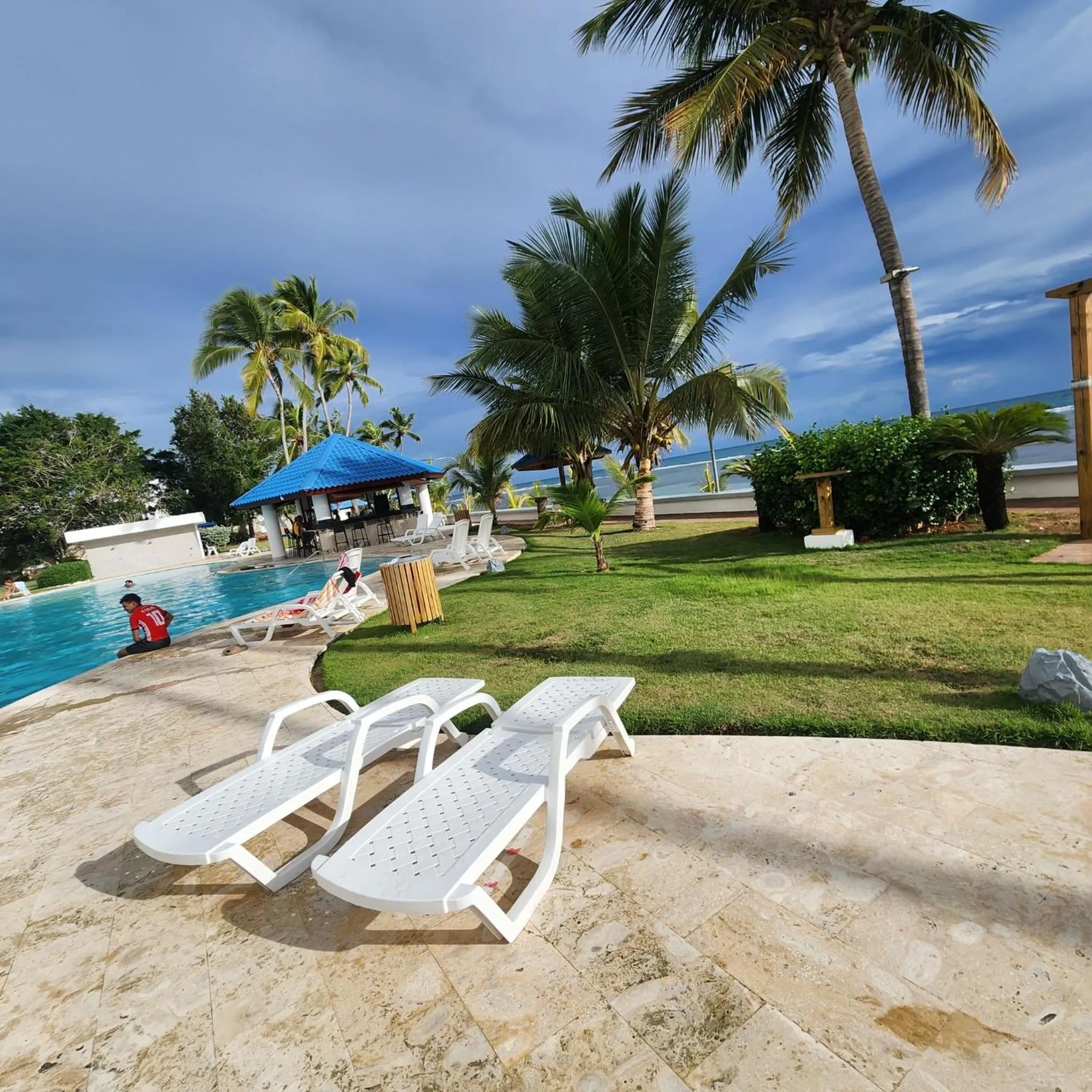 Beachfront, Juandolio