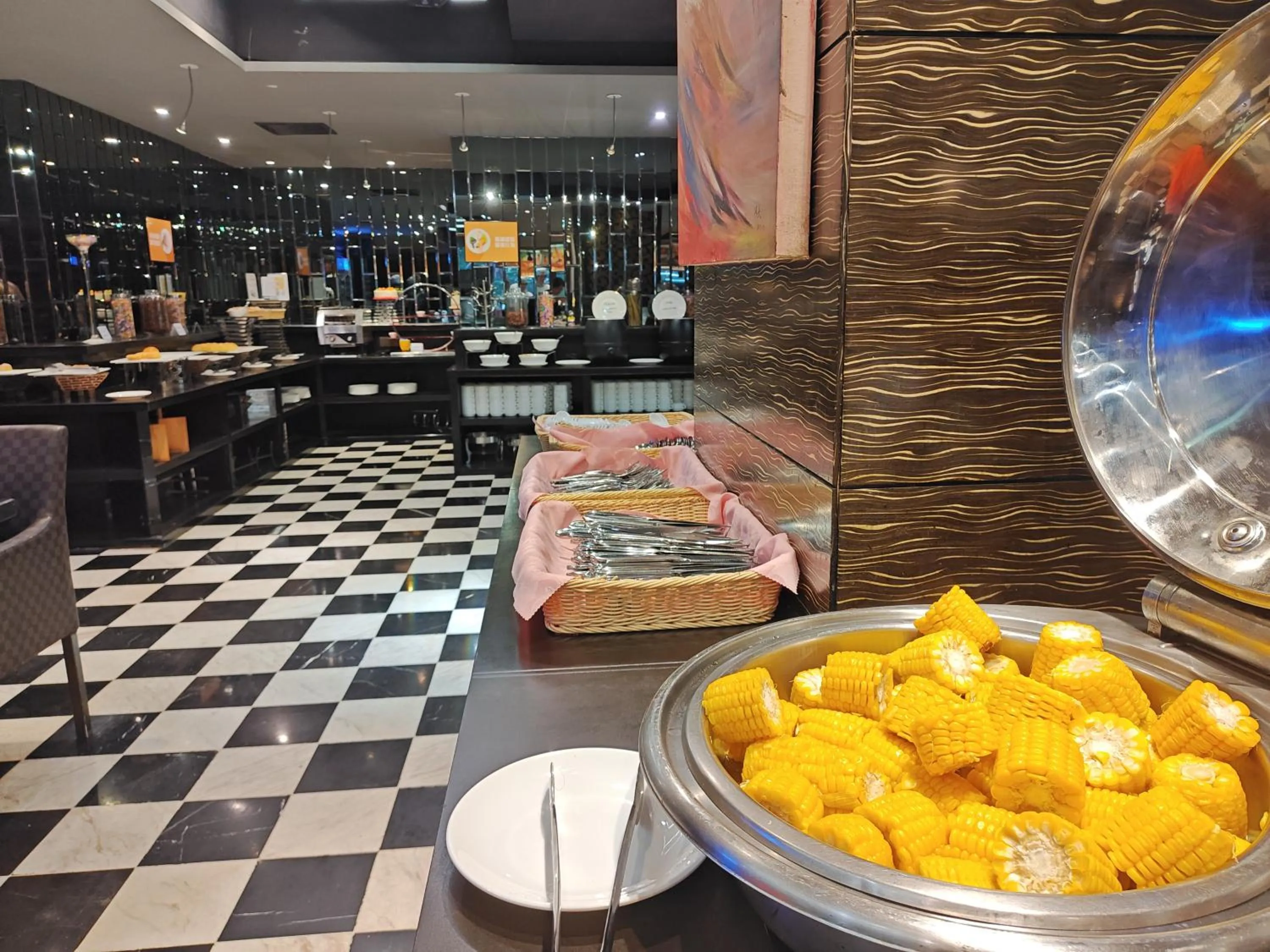 Breakfast in La Perle International Hotel