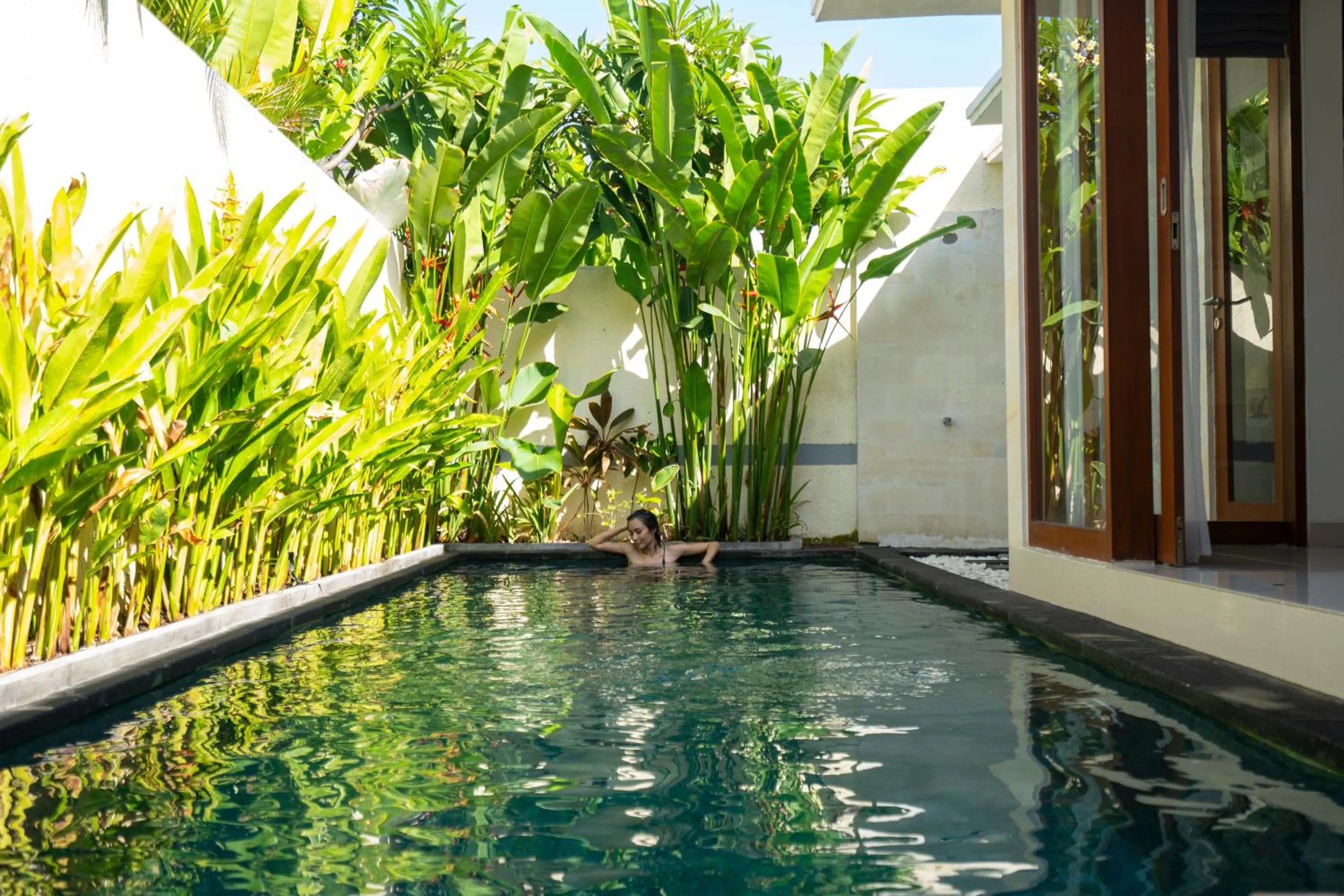 Swimming pool in The Sakaye Villas & Spa by Kanaya Hospitality