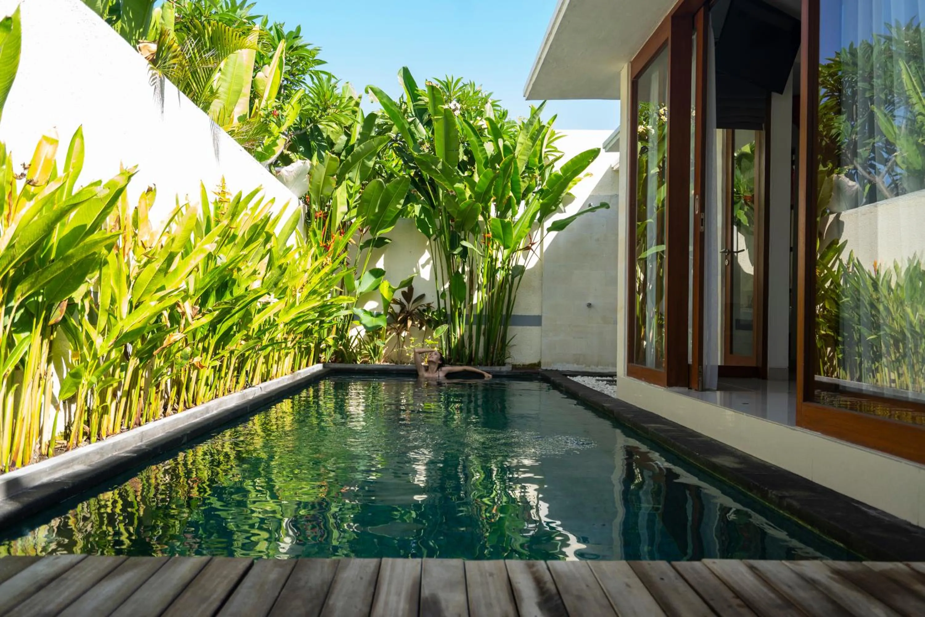 Swimming pool in The Sakaye Villas & Spa by Kanaya Hospitality