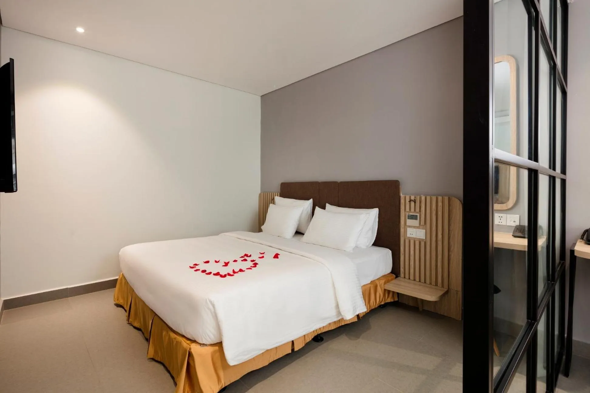 Bed in Anrizon Hotel Nha Trang