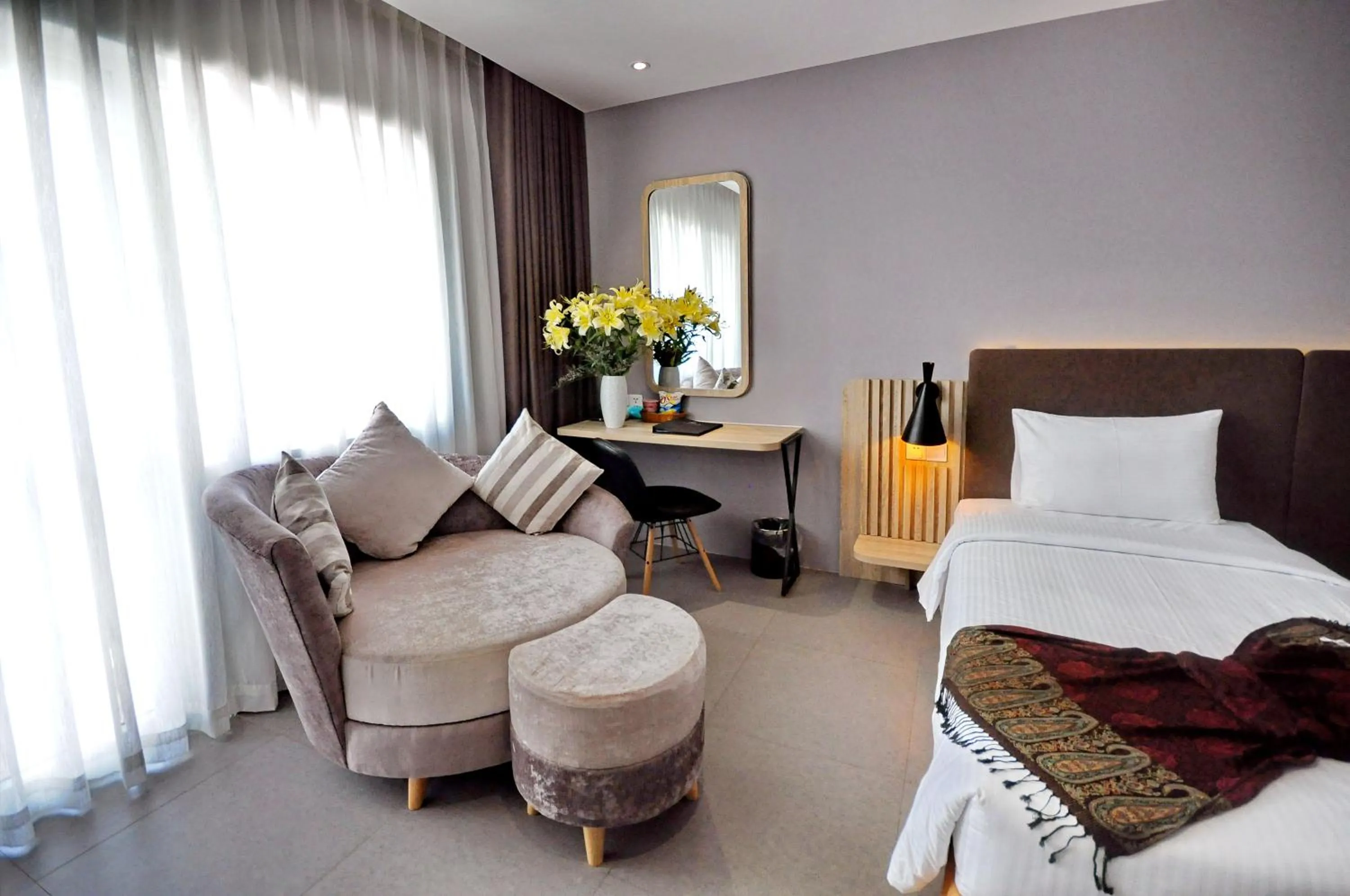 Coffee/tea facilities, Bed in Anrizon Hotel Nha Trang