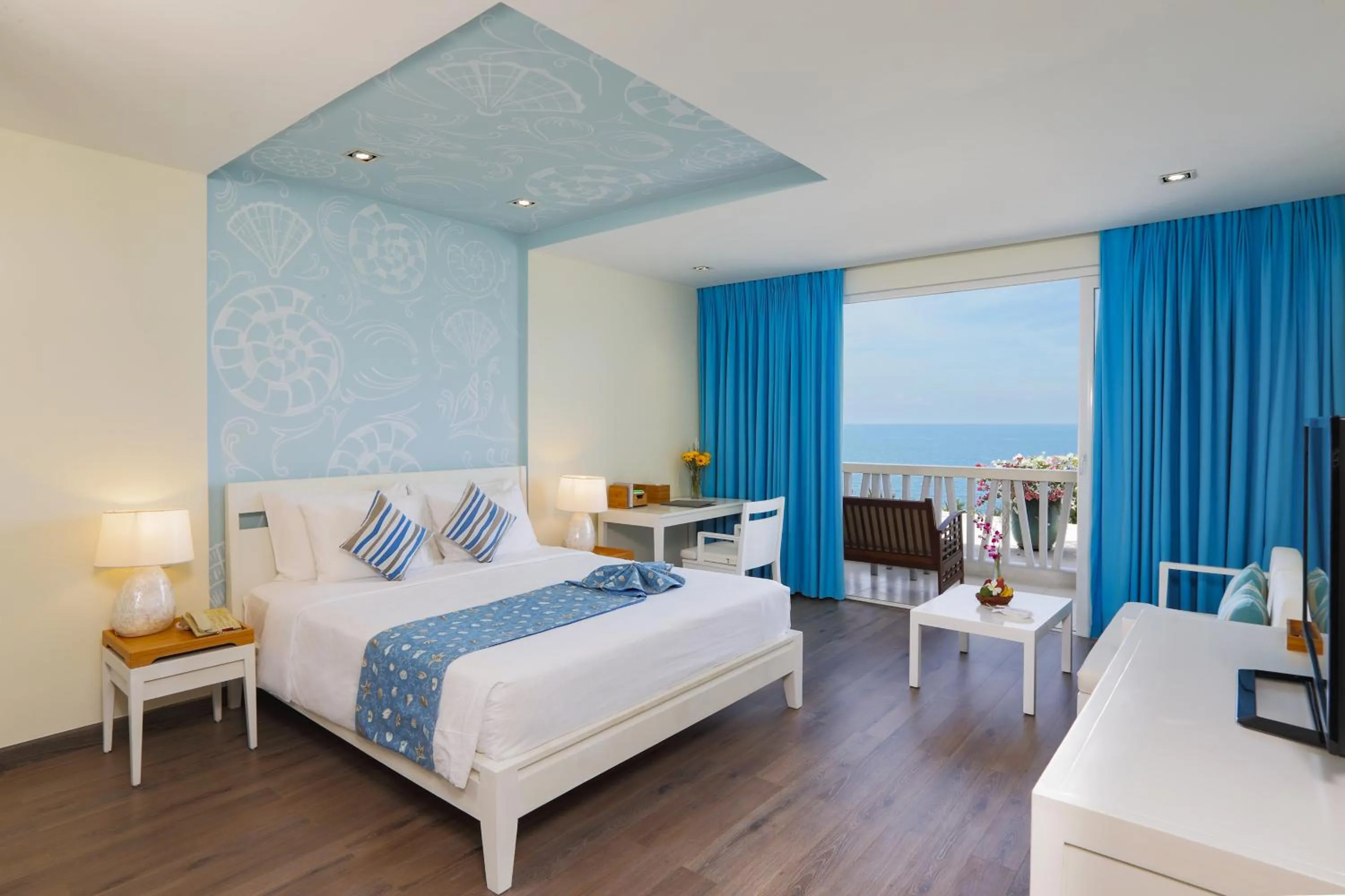 Bedroom, Bed in The Cliff Resort & Residences