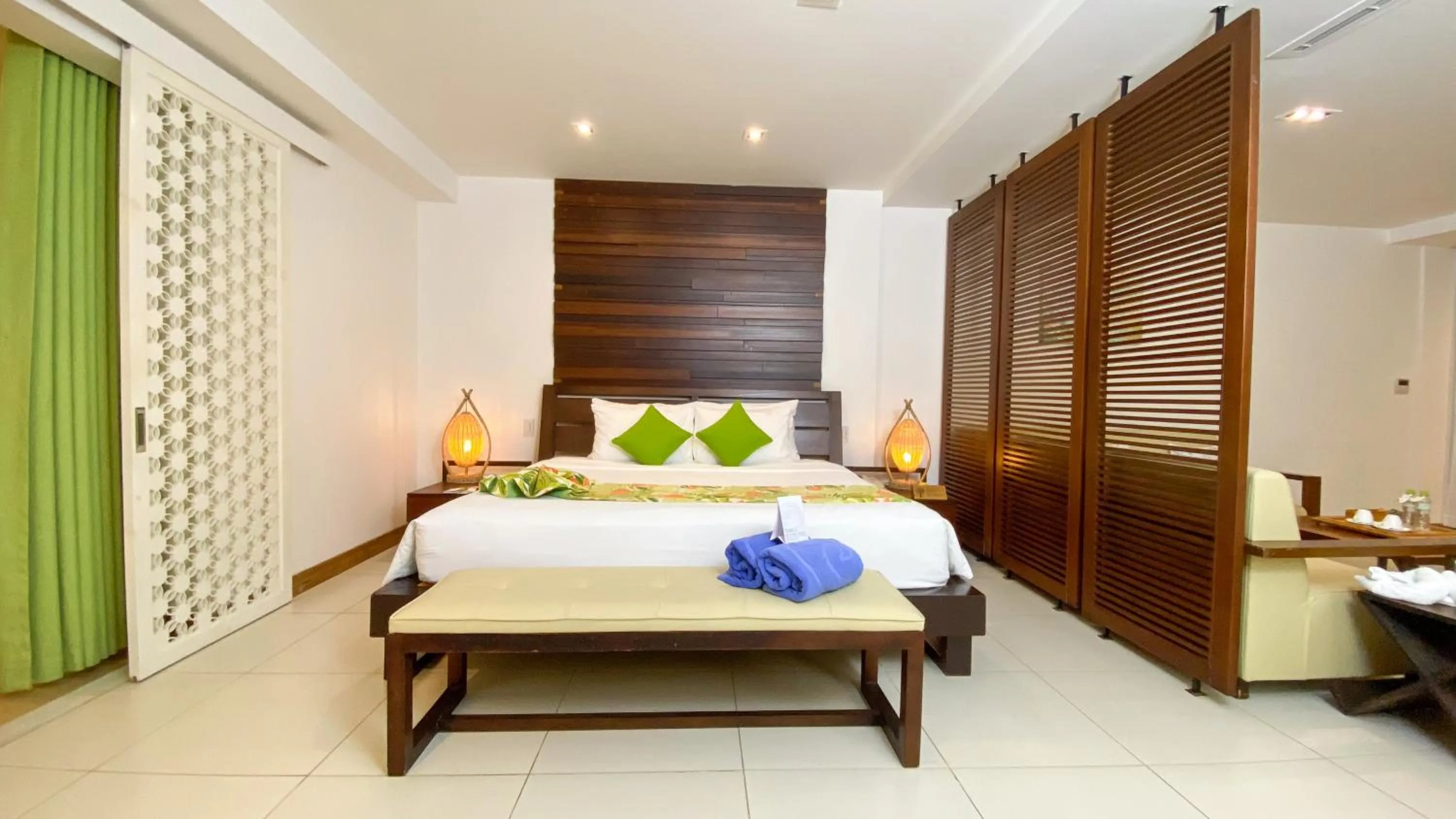 Bedroom, Bed in The Cliff Resort & Residences