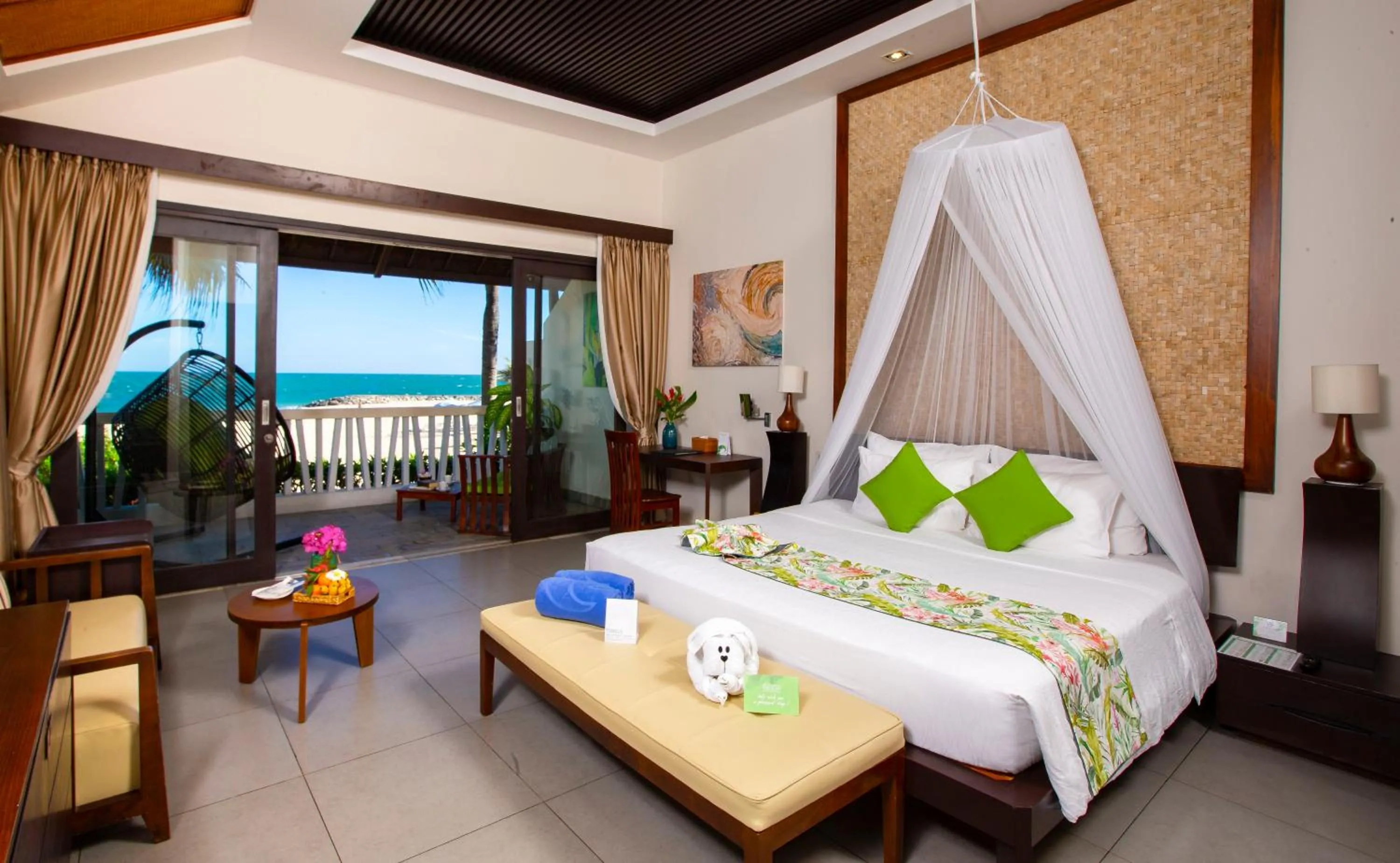 Bedroom, Bed in The Cliff Resort & Residences