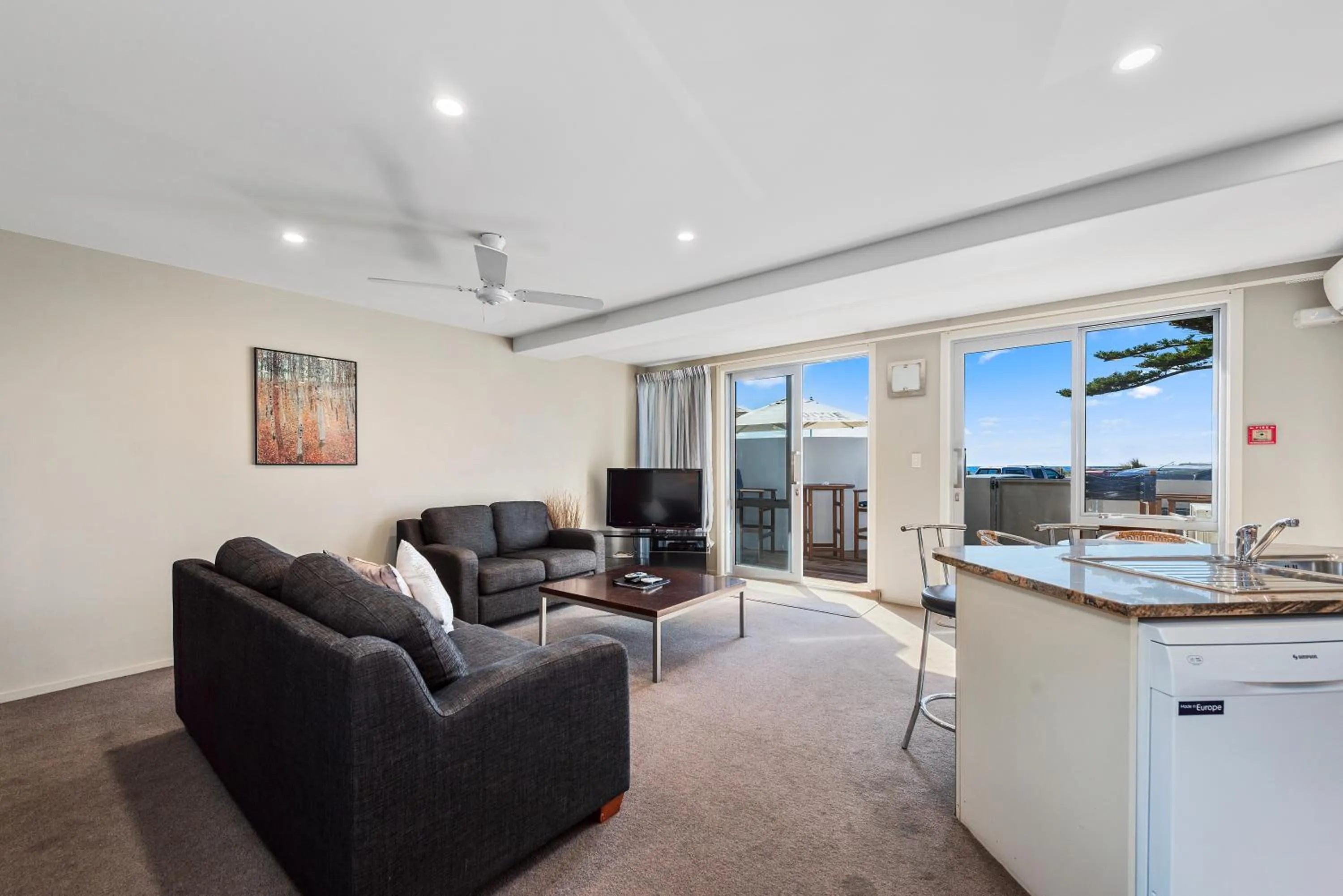 Living room in Pavilion Beachfront Apartments