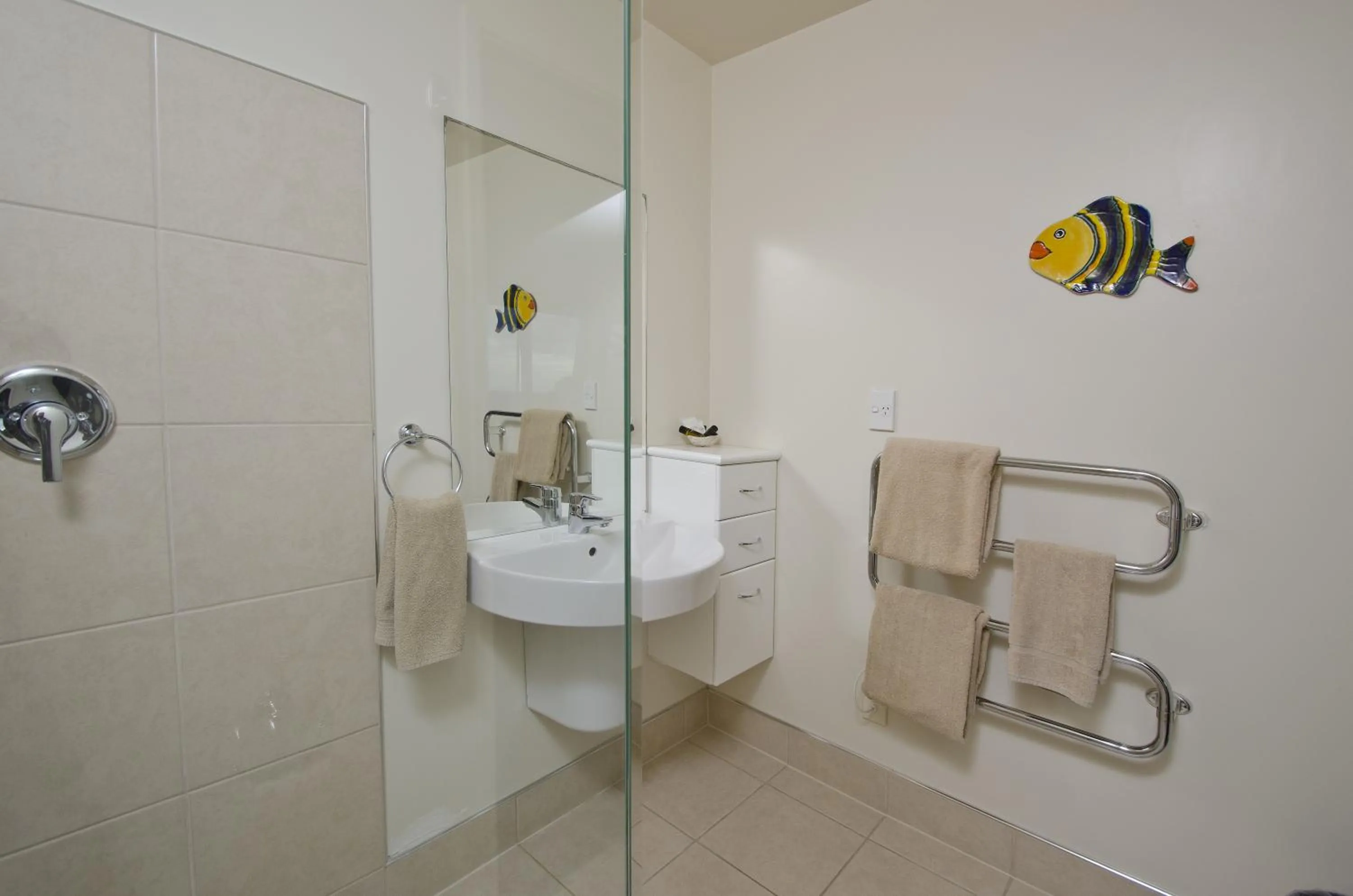 Bathroom in Pavilion Beachfront Apartments