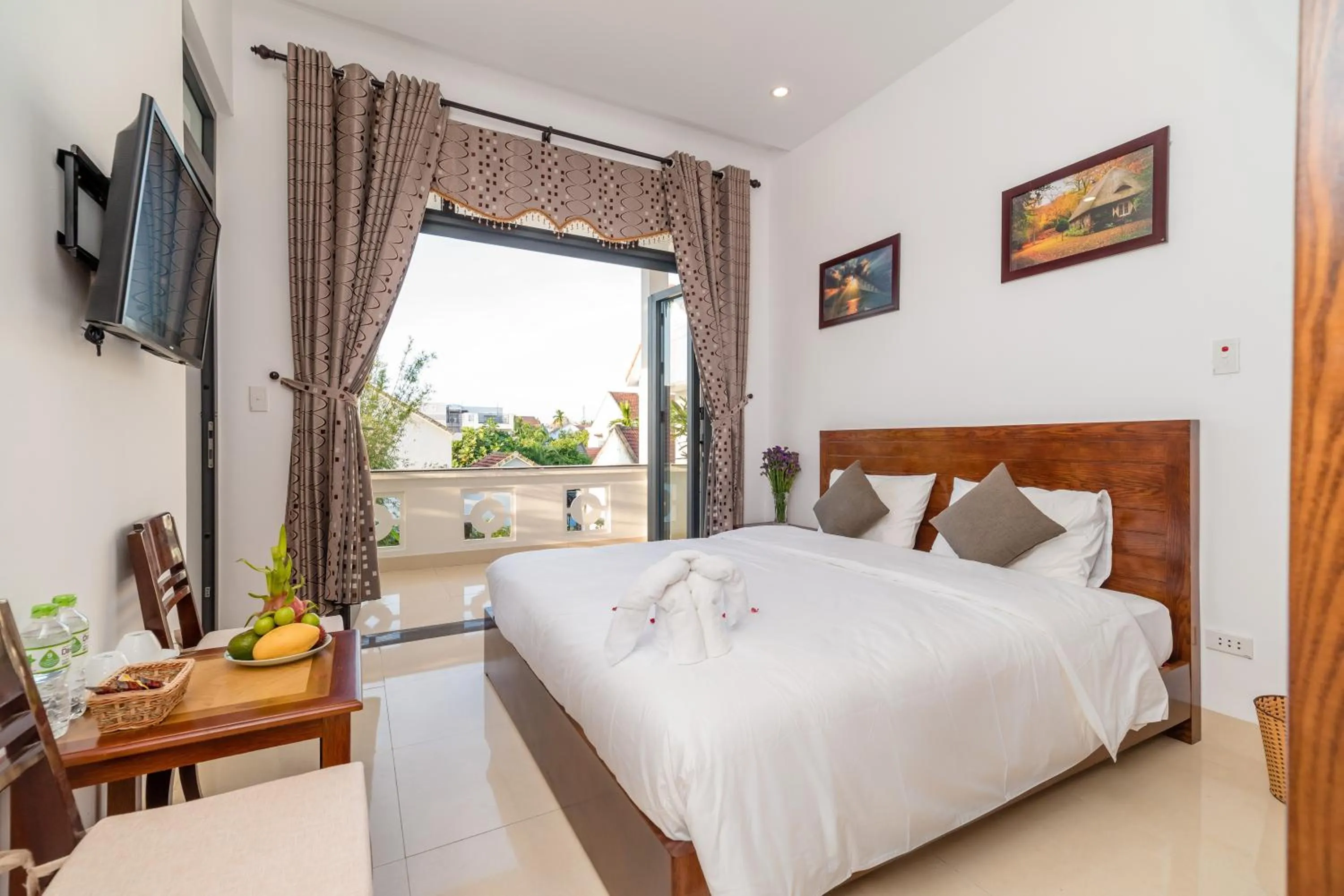 Bed in Hanh Nhung Villa