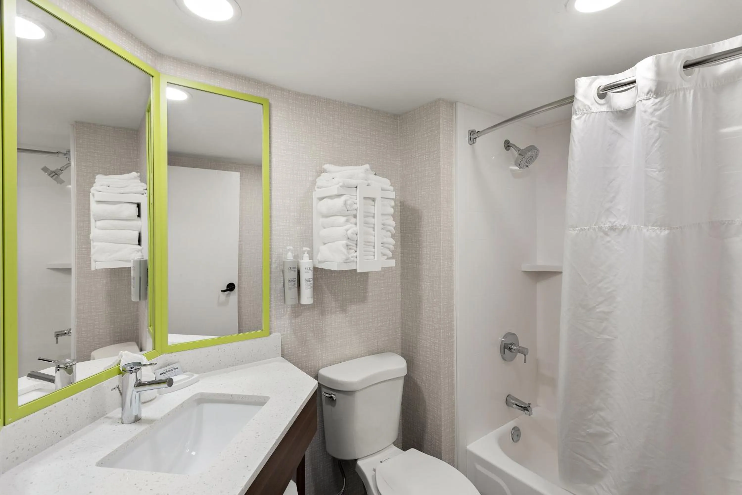 Guests in Hampton Inn Bridgeport/Clarksburg