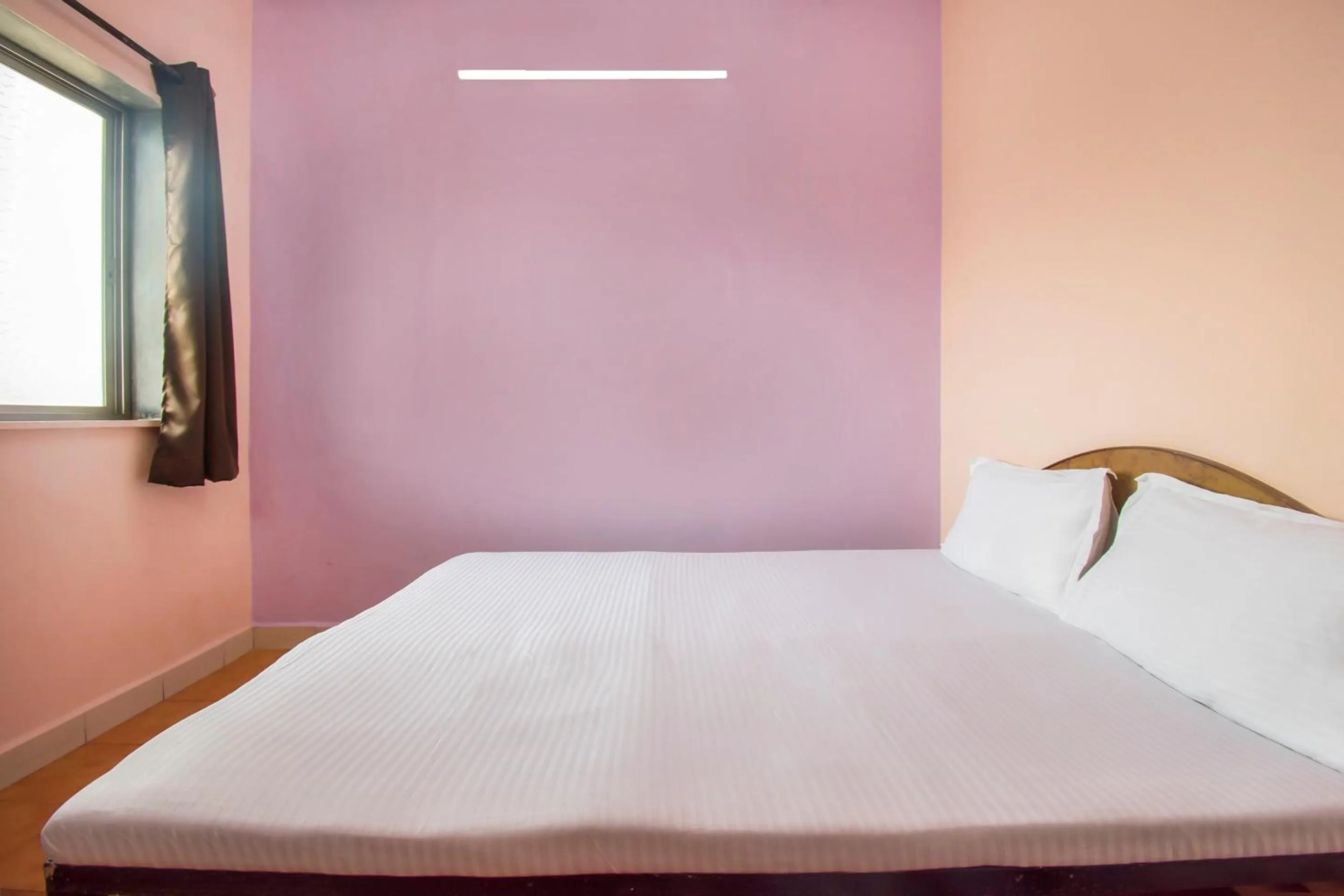 Bedroom in Aasra Lodge