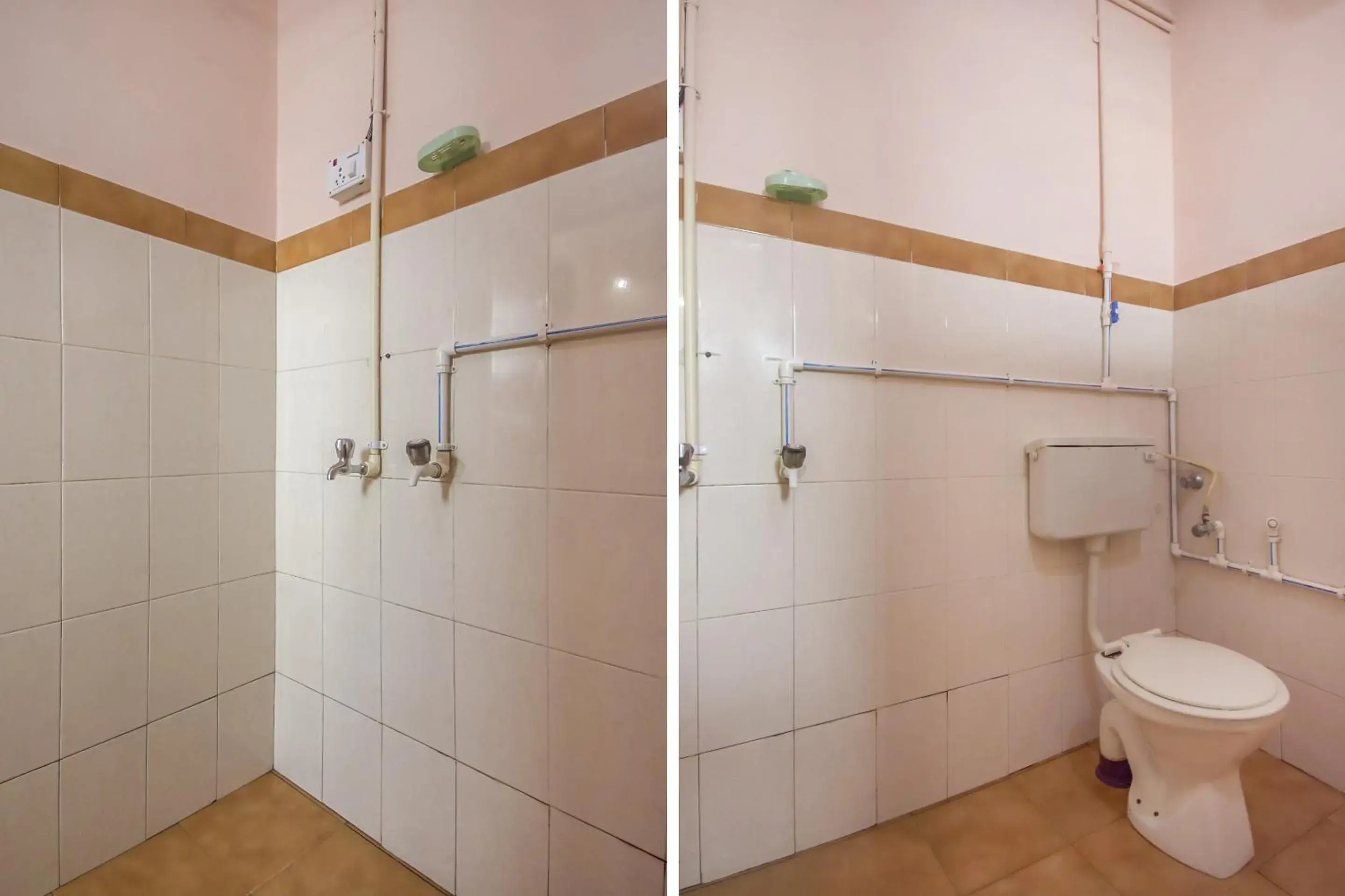 Quadruple Room with Balcony in Aasra Lodge Quadruple Room with Balcony in Aasra Lodge