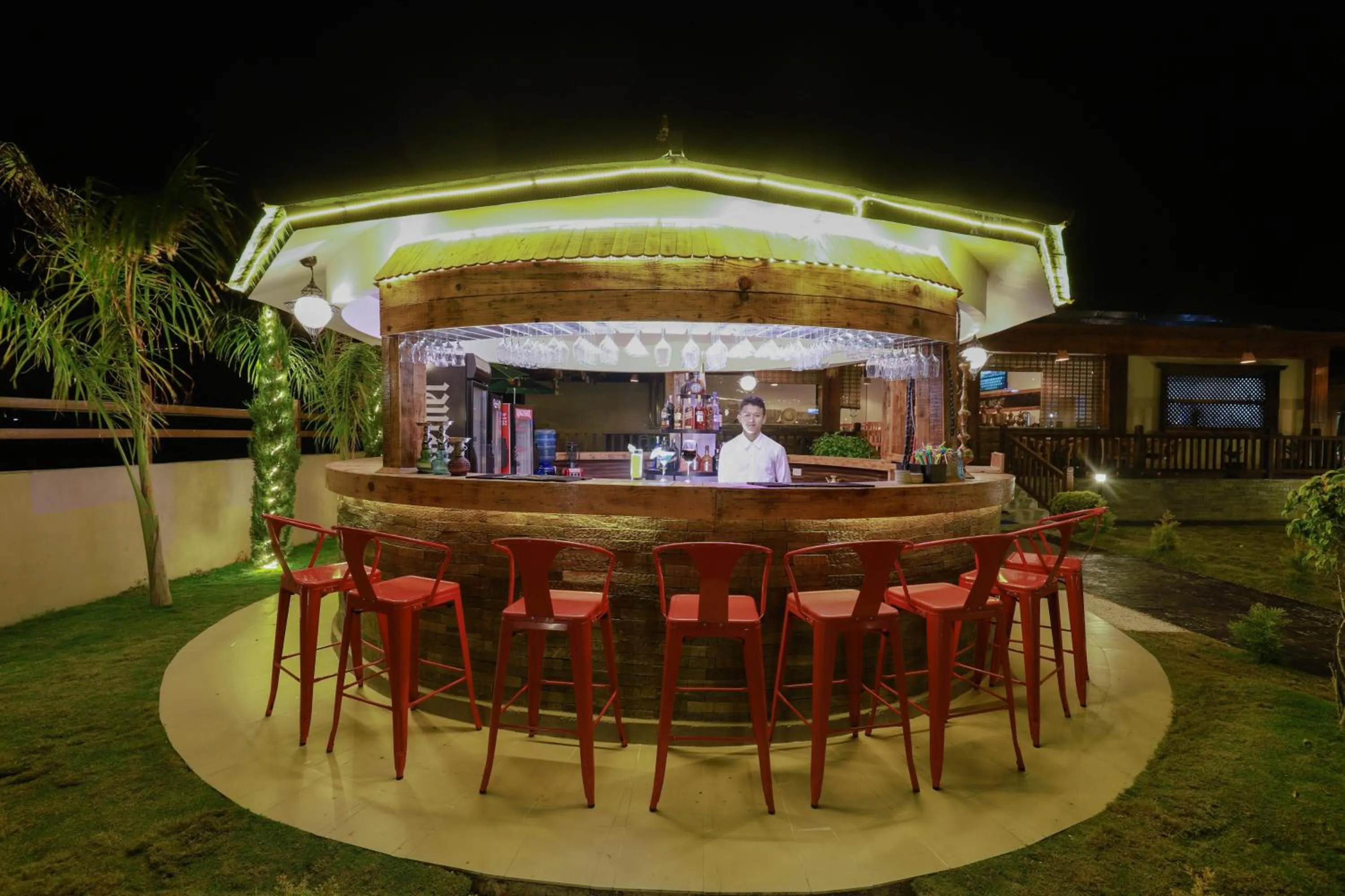 Restaurant/places to eat in The Culture Resort