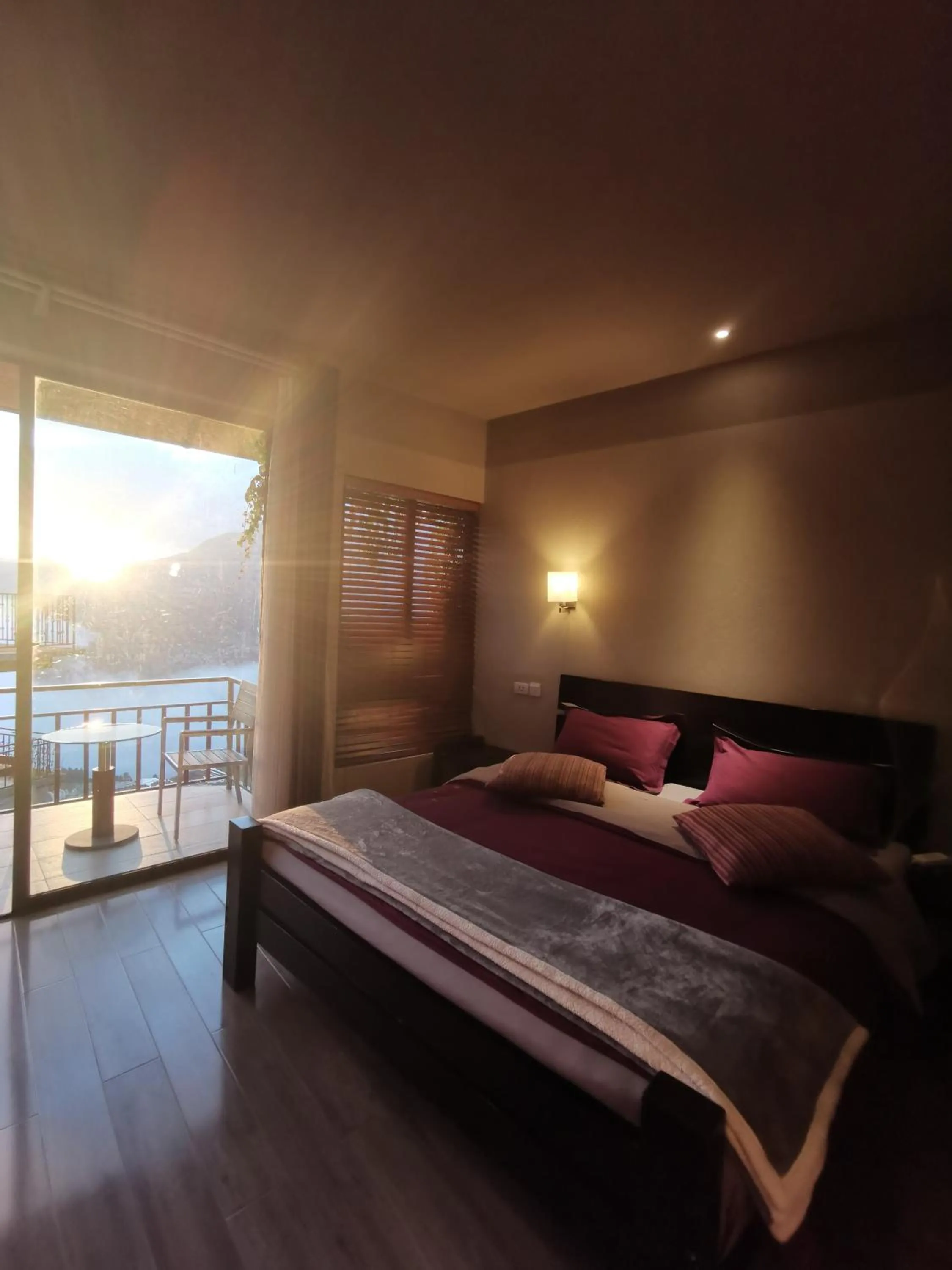 Sunrise in Beyond The Cloud