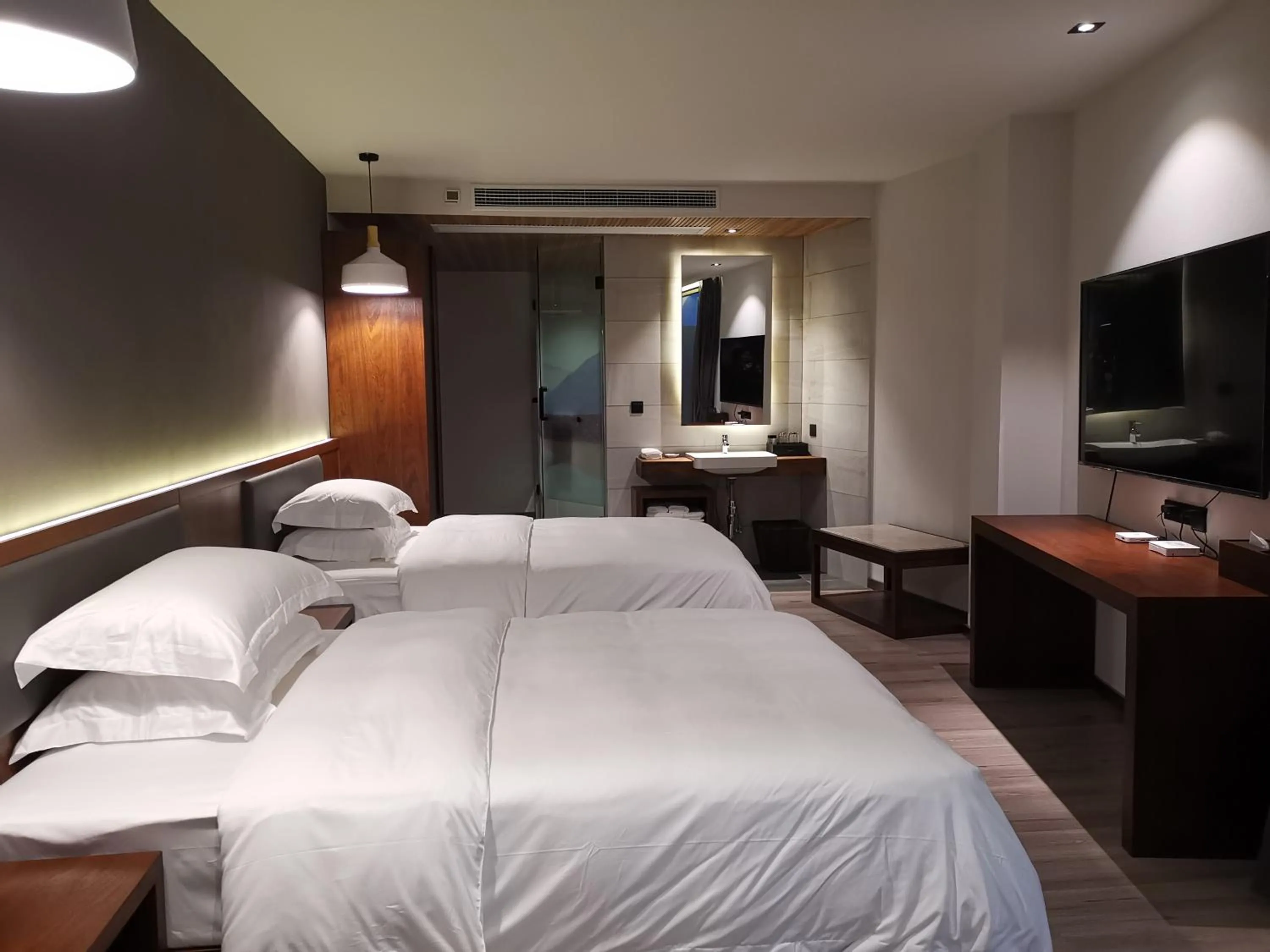 Photo of the whole room in Beyond The Cloud