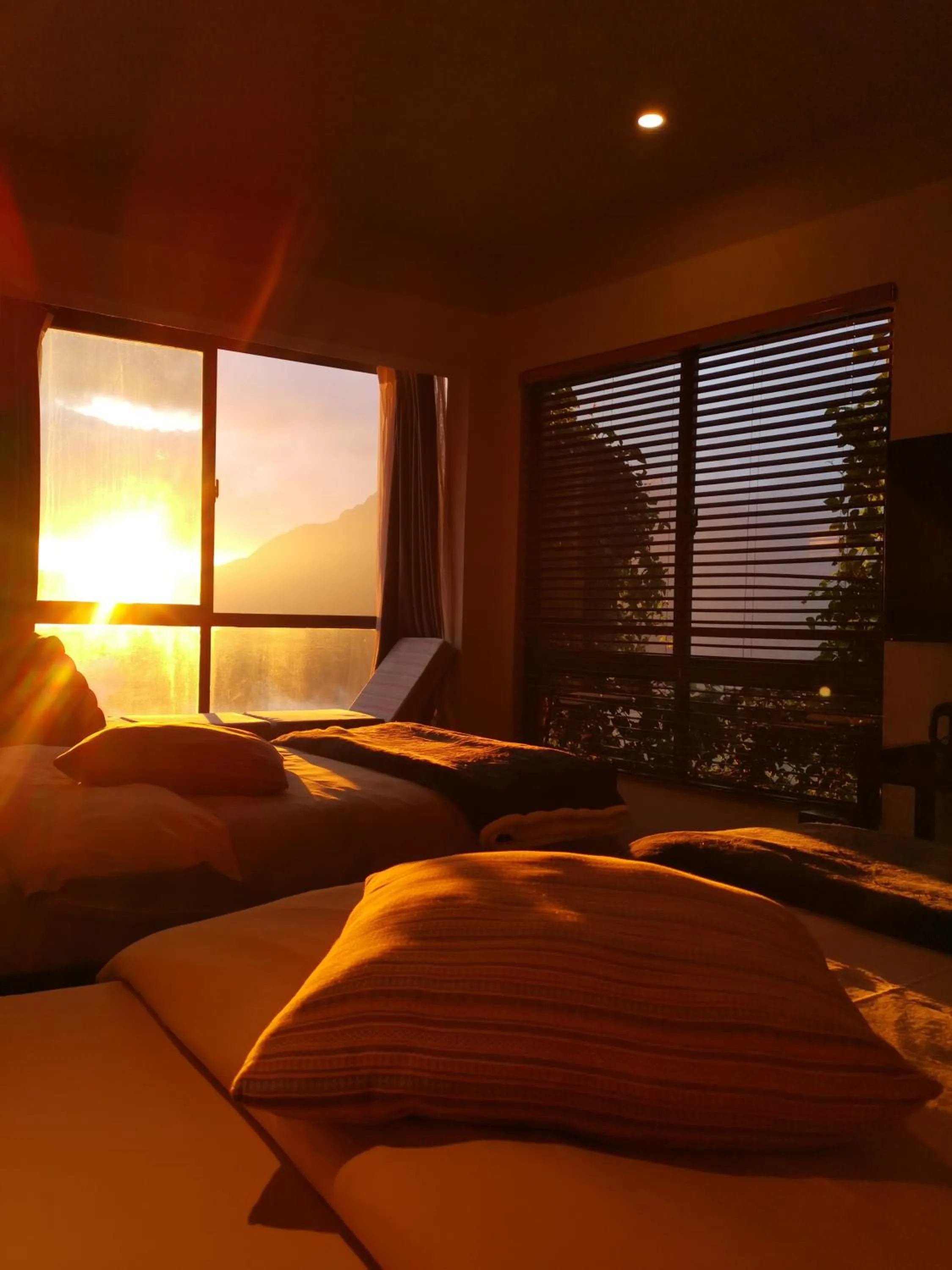 Photo of the whole room in Beyond The Cloud