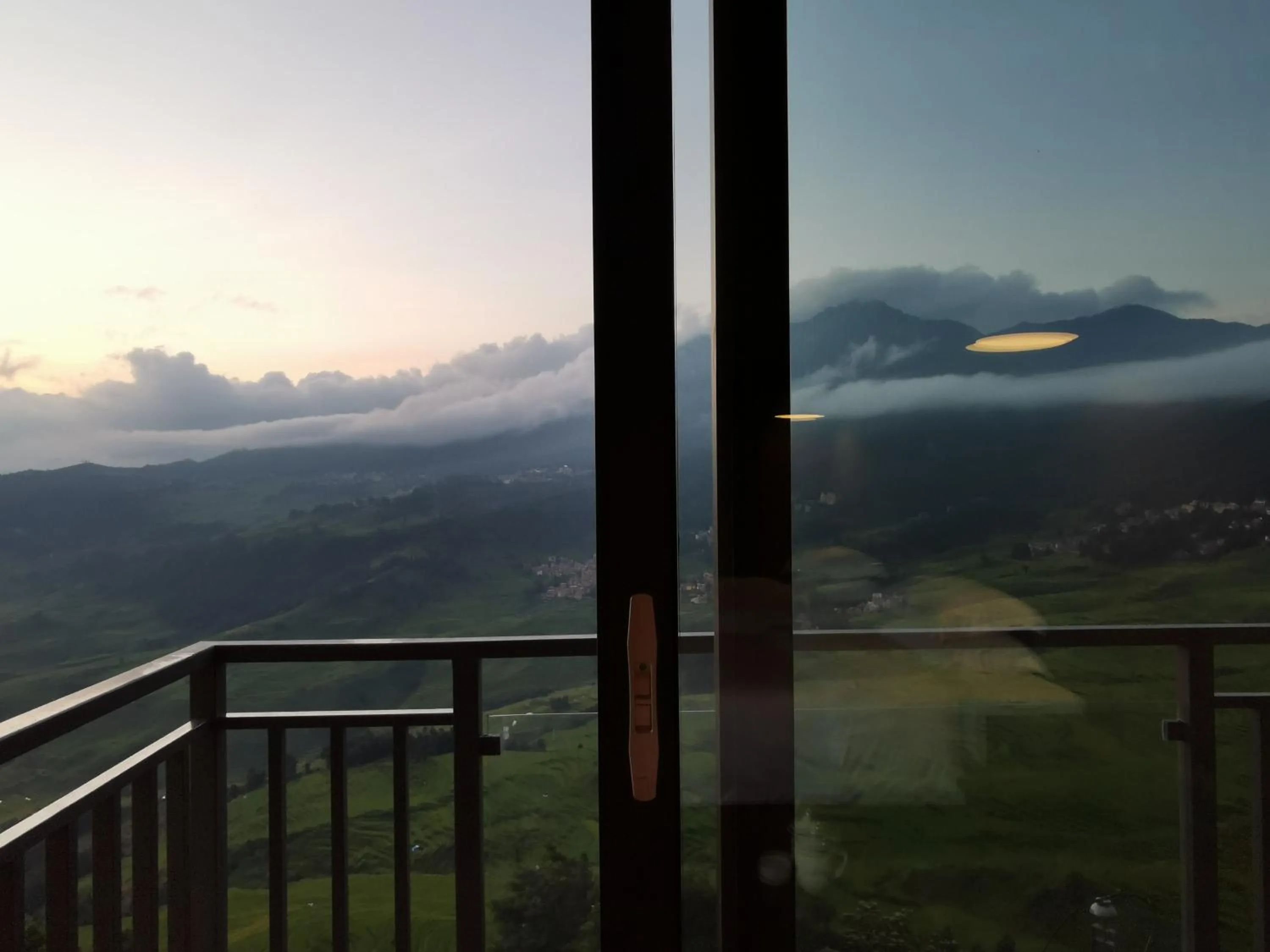 Balcony/Terrace in Beyond The Cloud