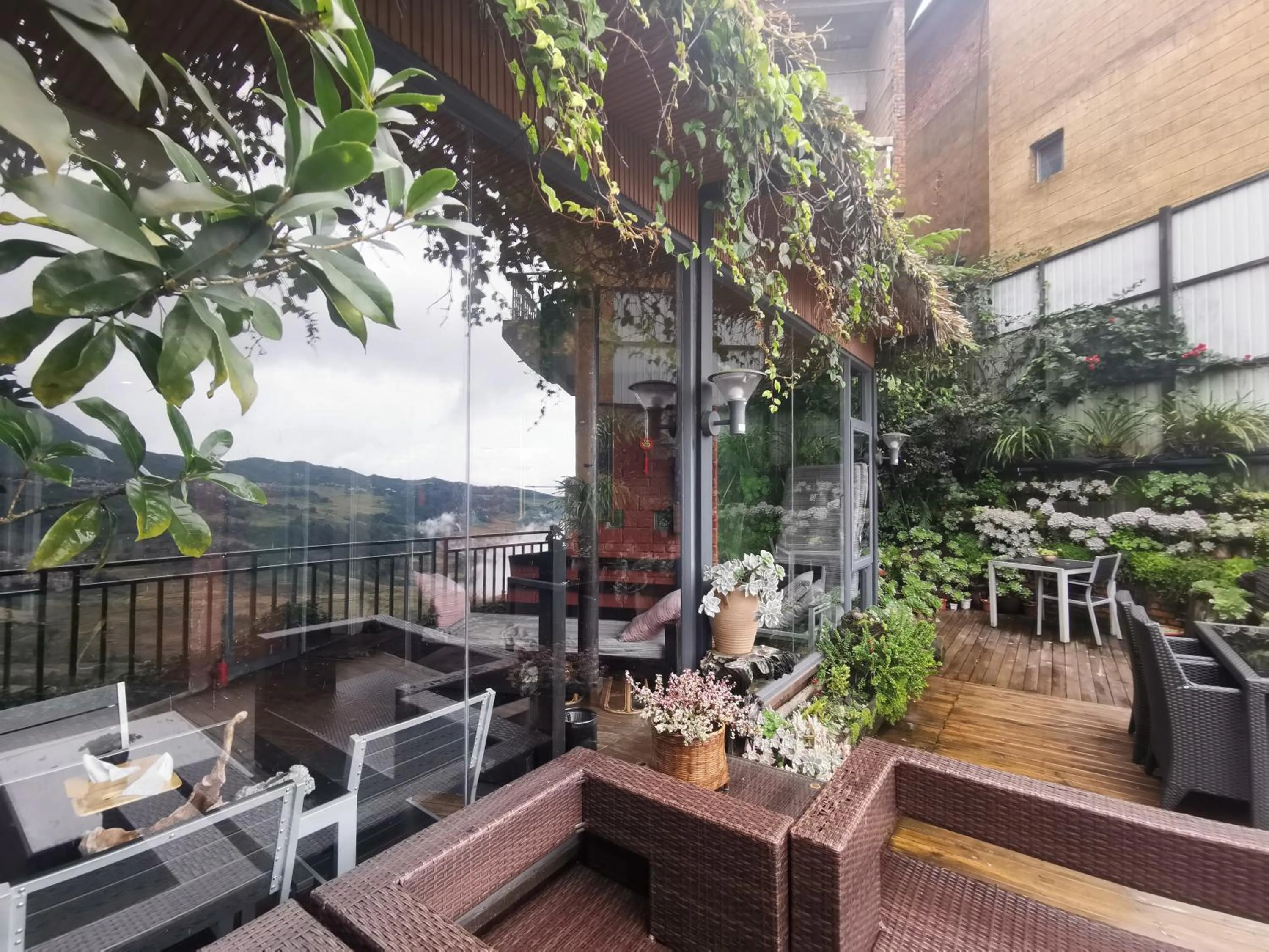 Inner courtyard view in Beyond The Cloud