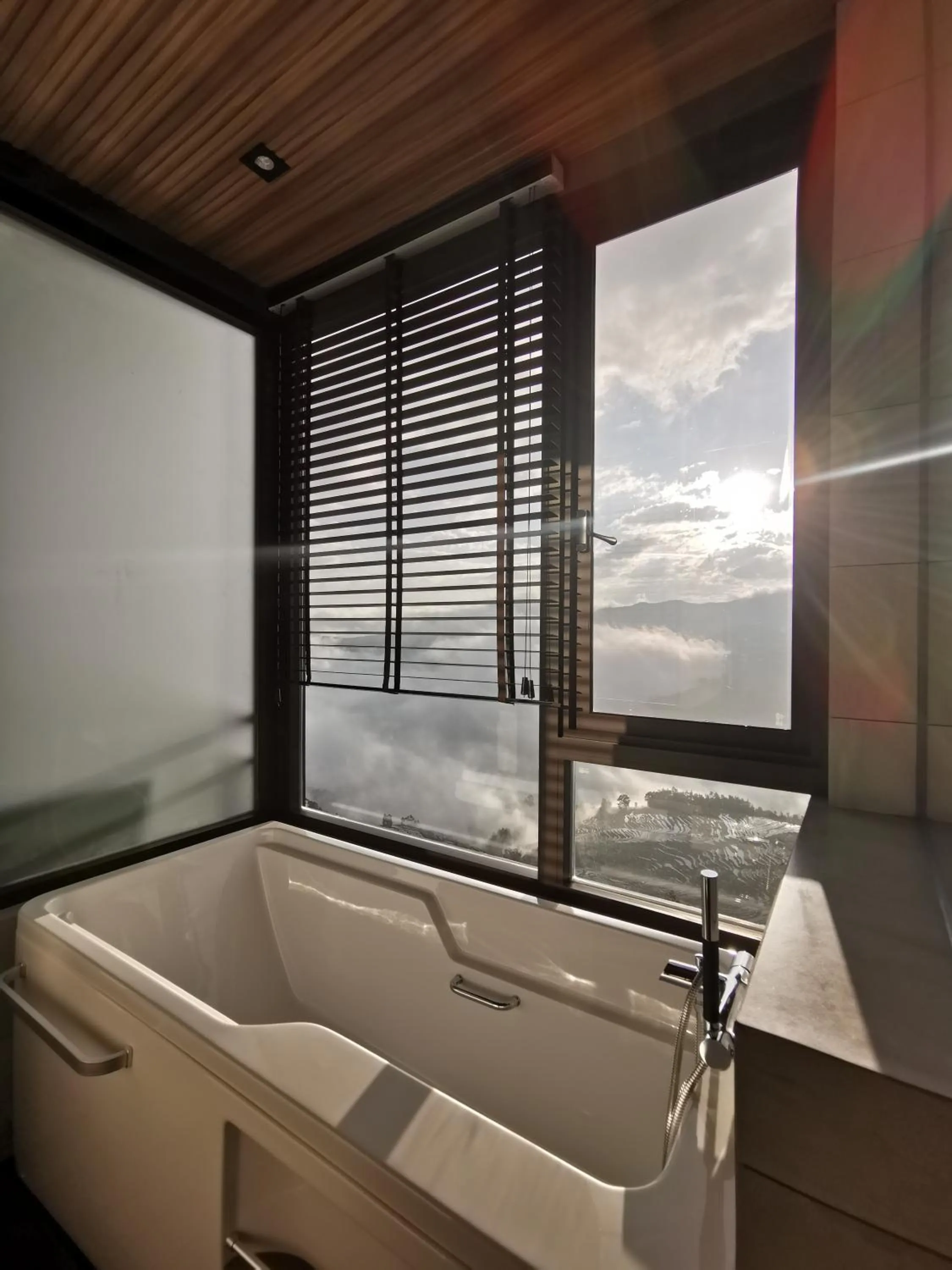 Bathroom in Beyond The Cloud