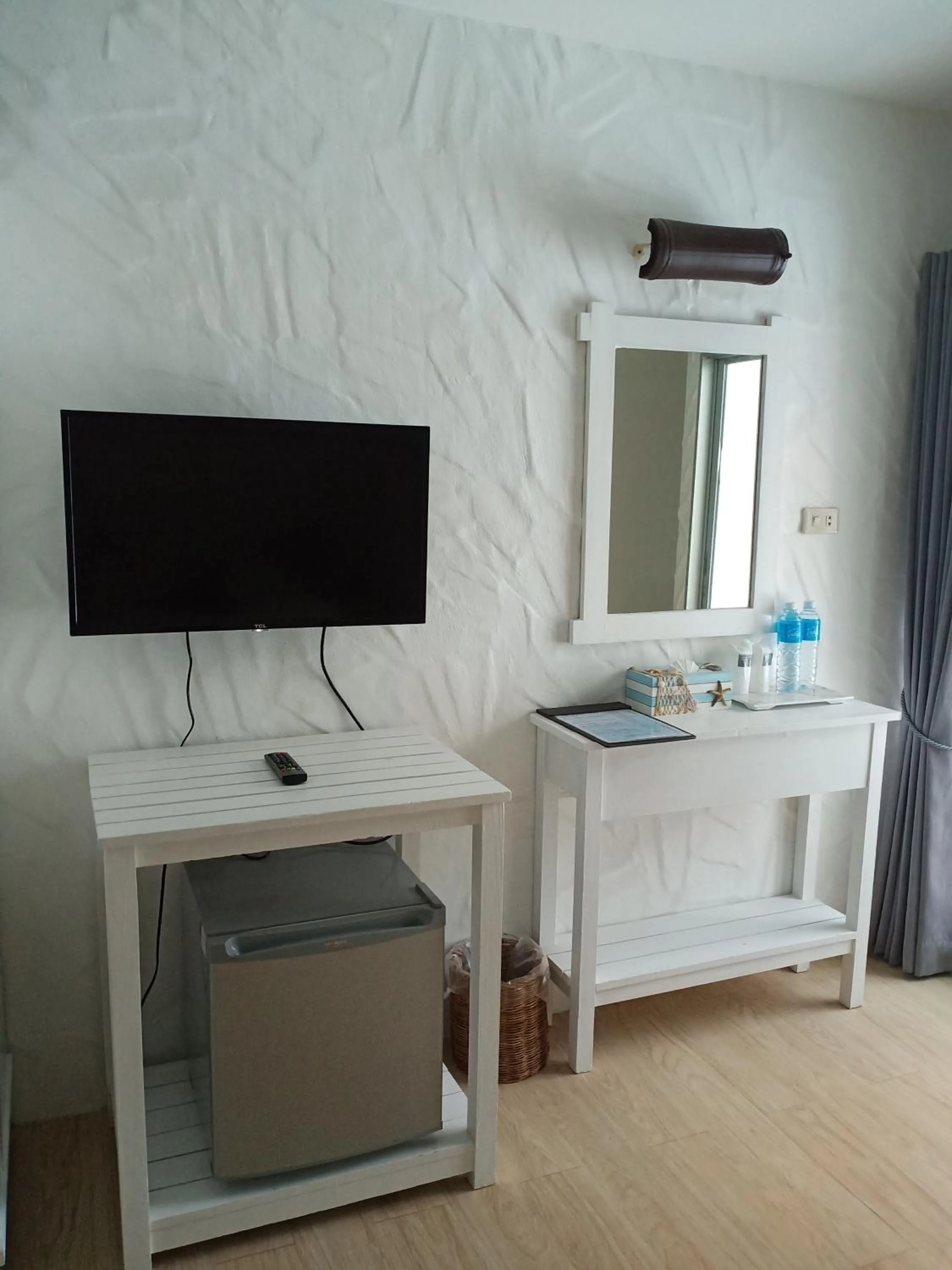 TV and multimedia in Phi Phi Indigo Hotel