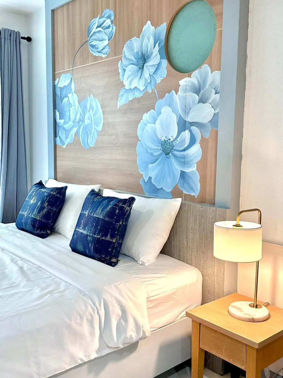 Bed in Phi Phi Indigo Hotel