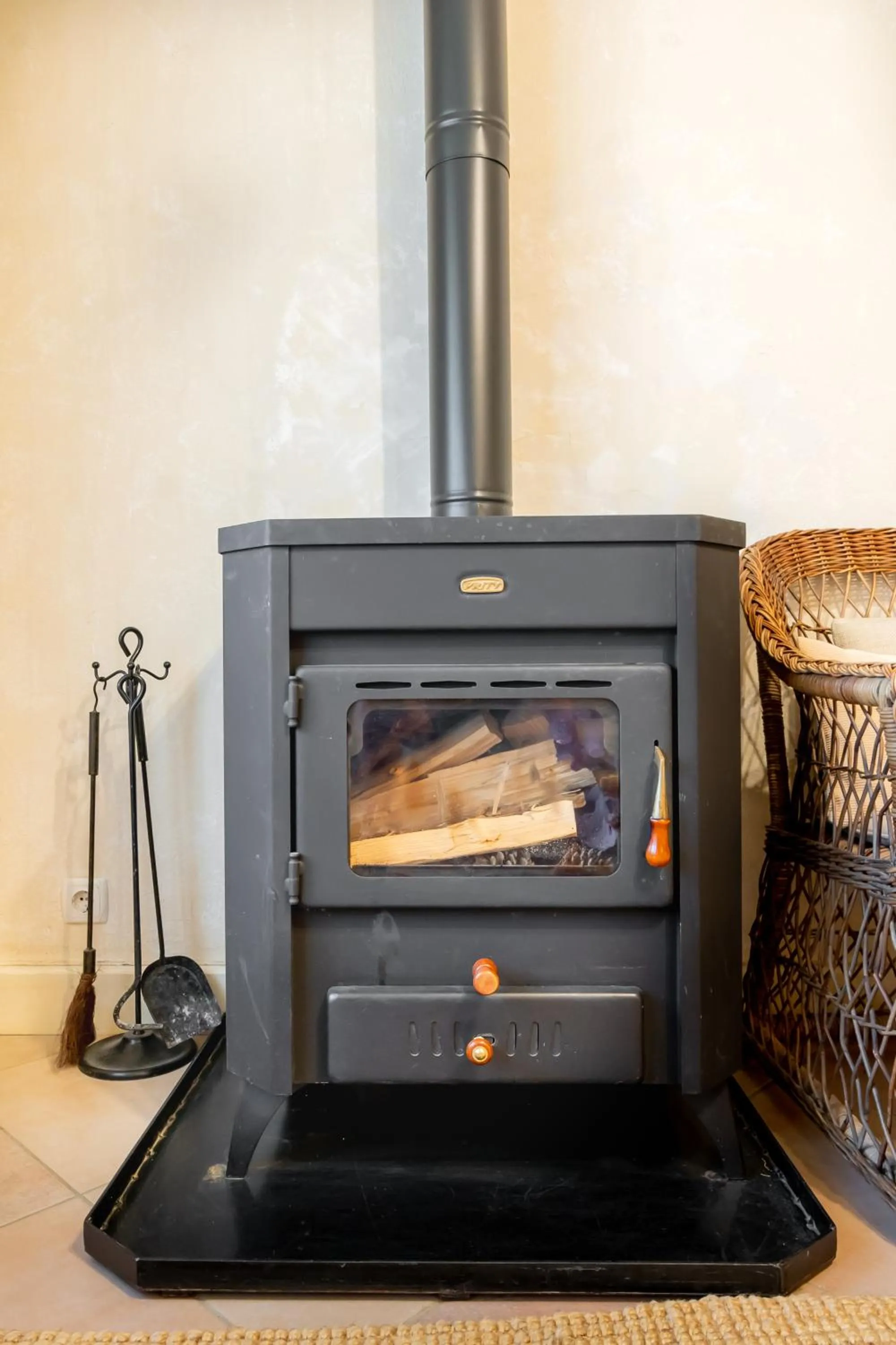 fireplace in Gullu Konaklari