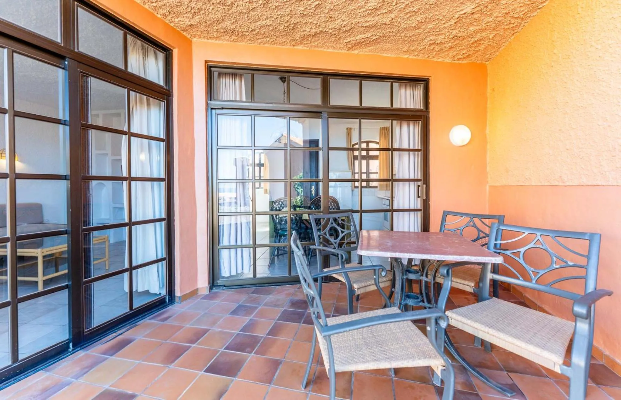 Day in Bakour Fuerteventura La Pared