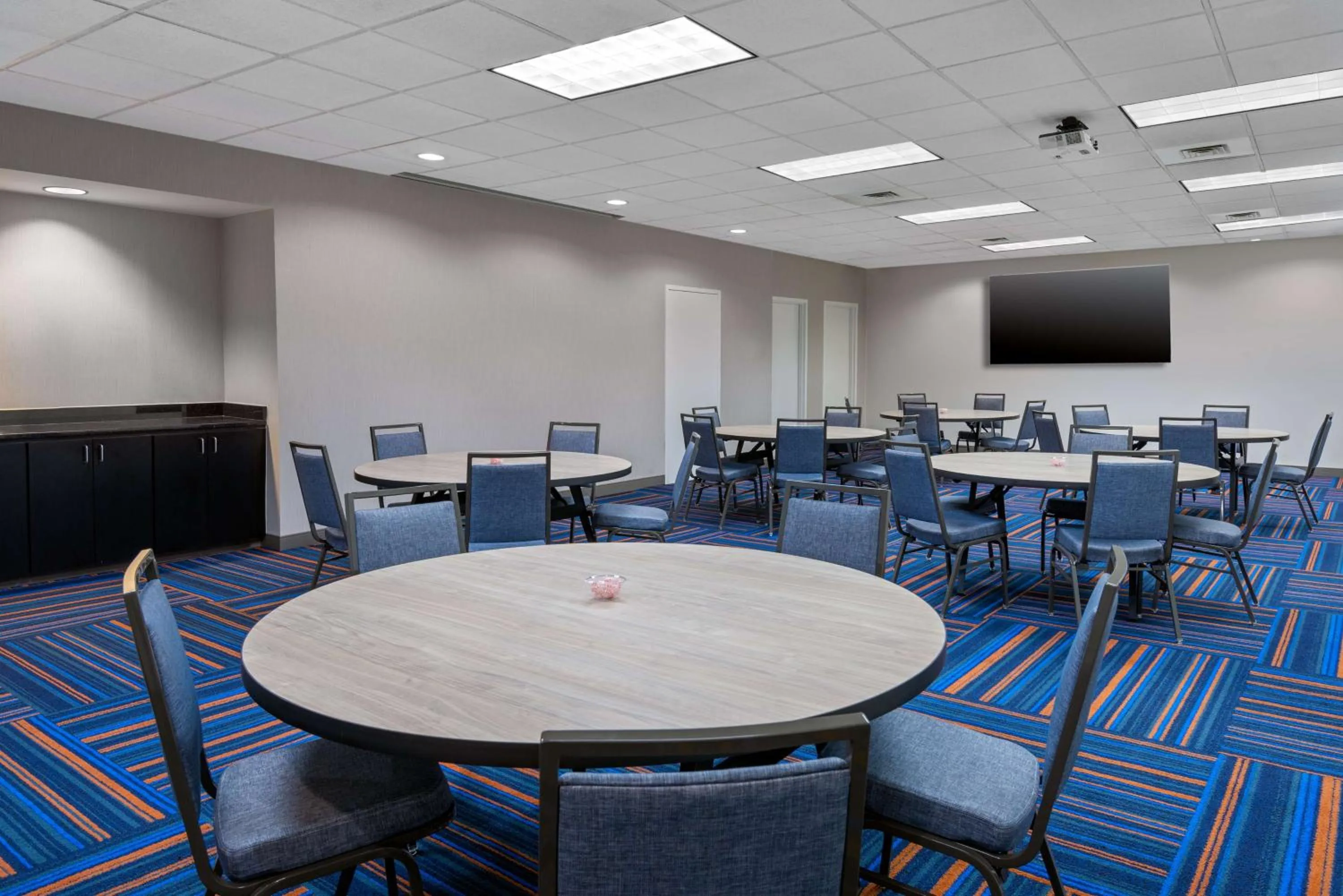 Meeting/conference room in Hampton Inn Charlotte Uptown