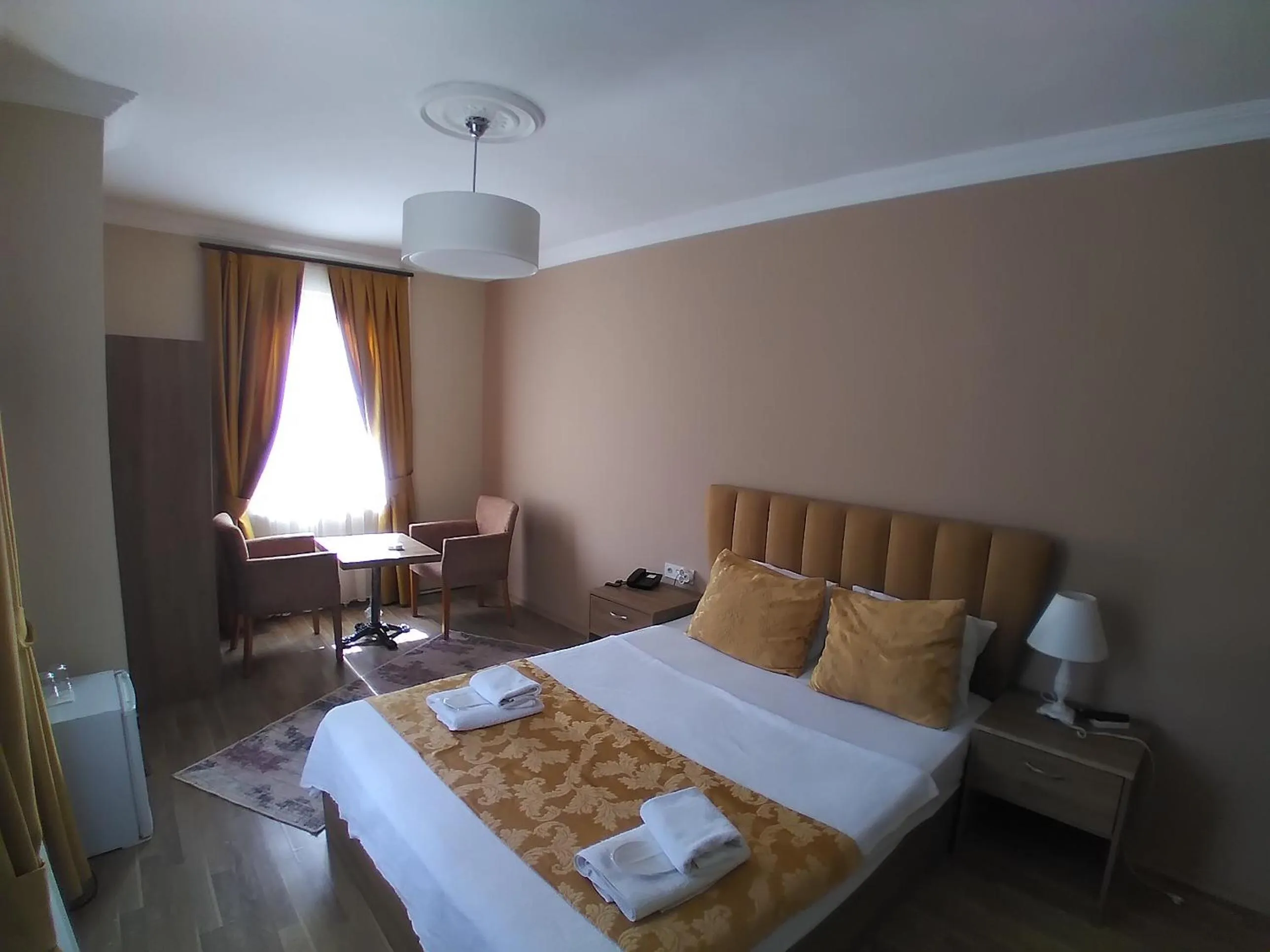 Photo of the whole room, Bed in NEW BEYLERBEYİ HOTEL