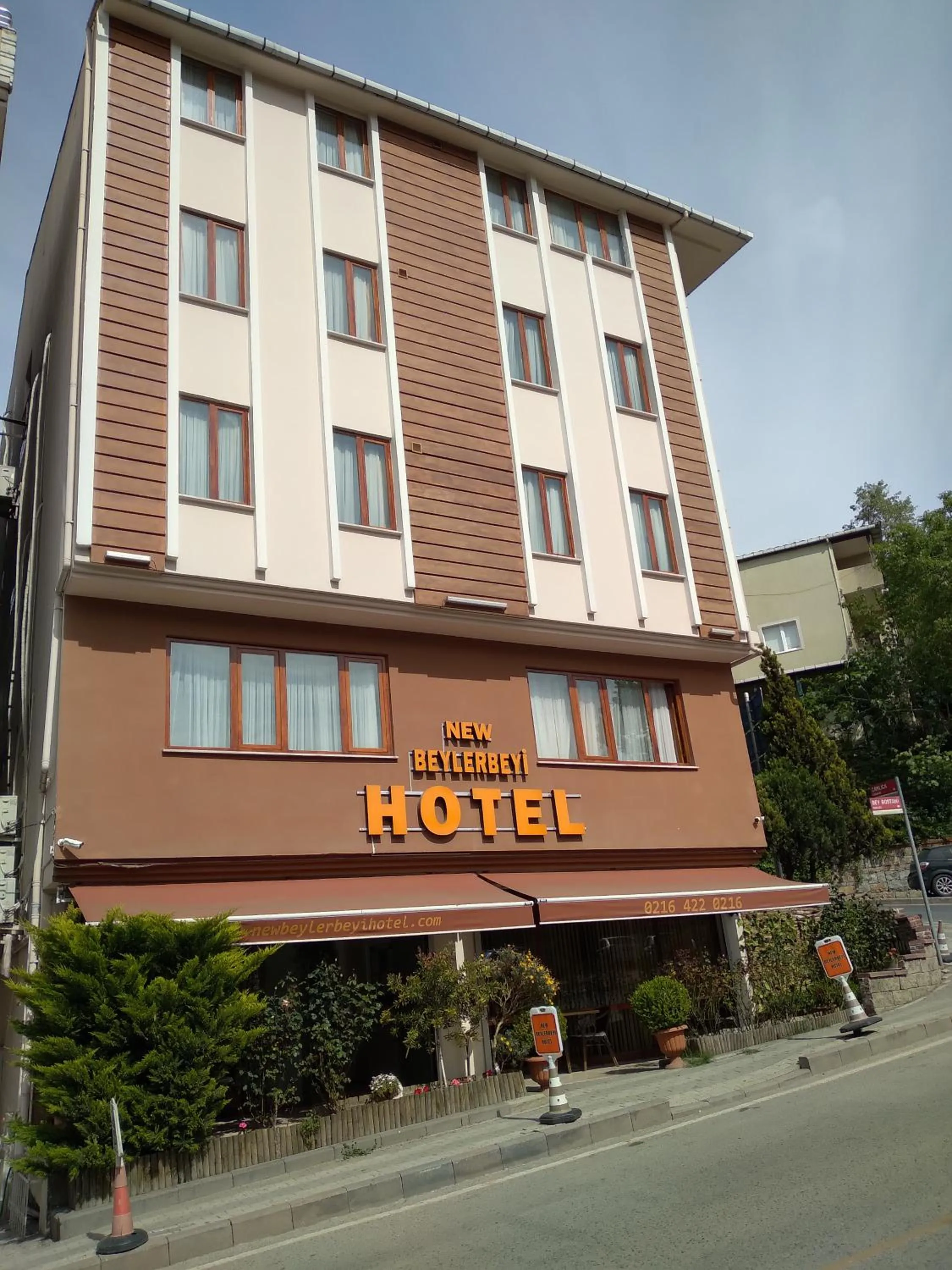 Property building in NEW BEYLERBEYİ HOTEL