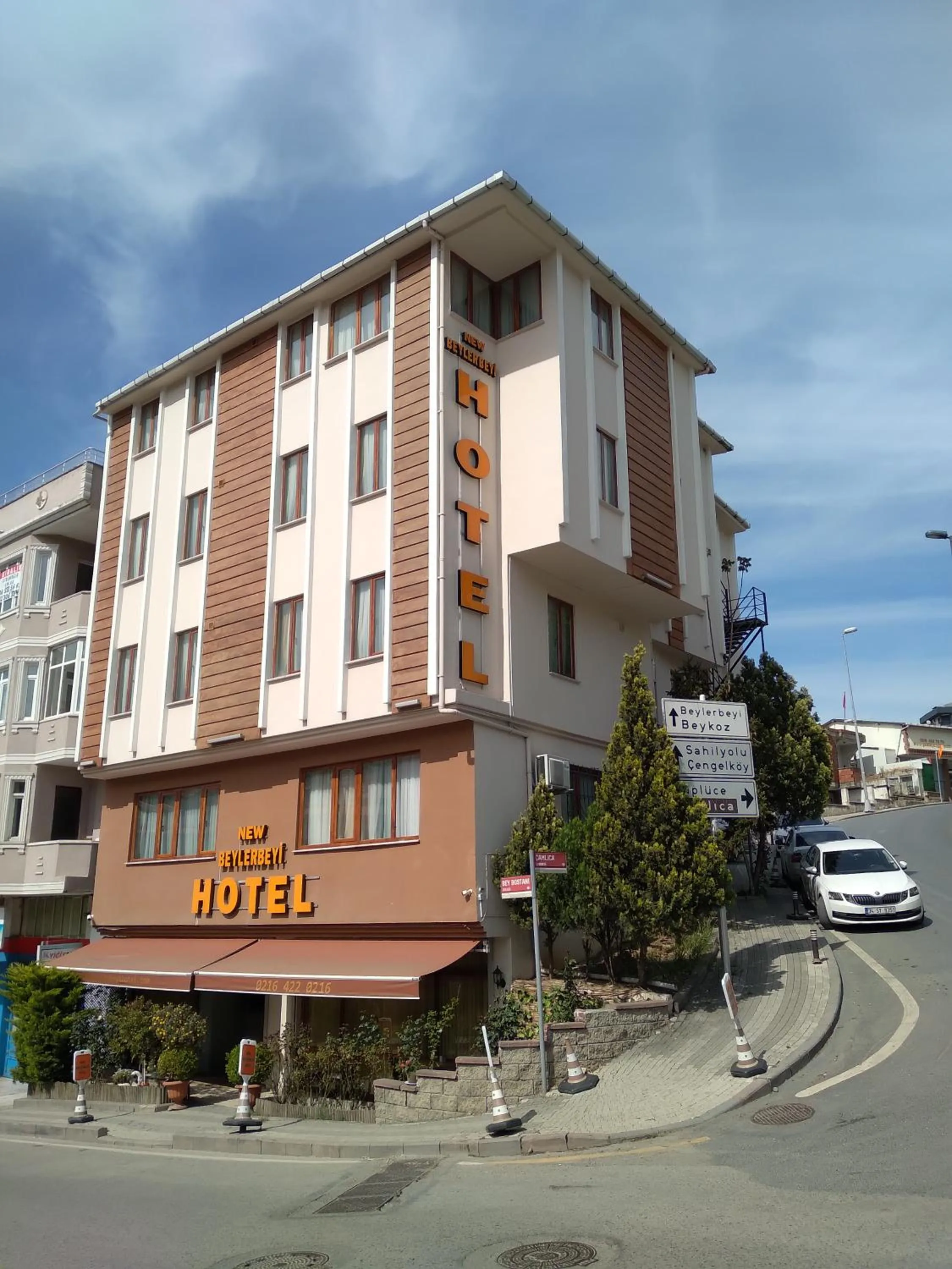 Property building in NEW BEYLERBEYİ HOTEL