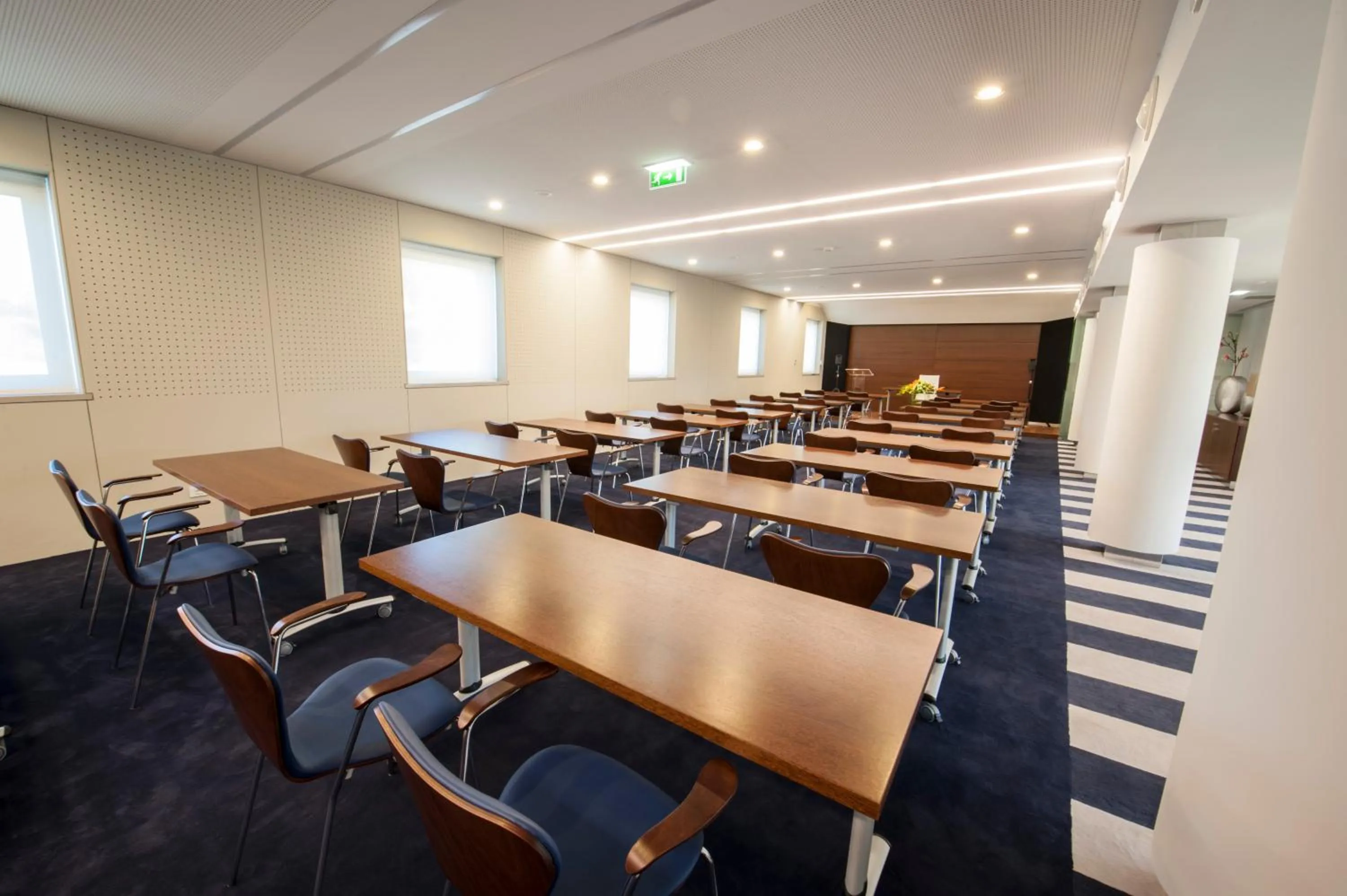 Business facilities in INATEL Cerveira Hotel
