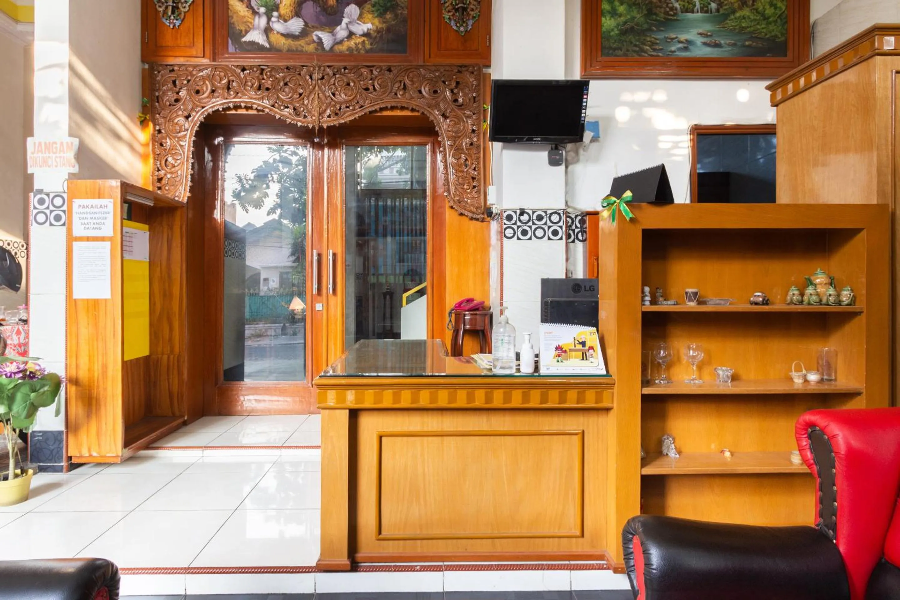 Lobby or reception in Homestay Gayatri Sawojajar near Univ Negeri Malang Kampus 2 Mitra RedDoorz