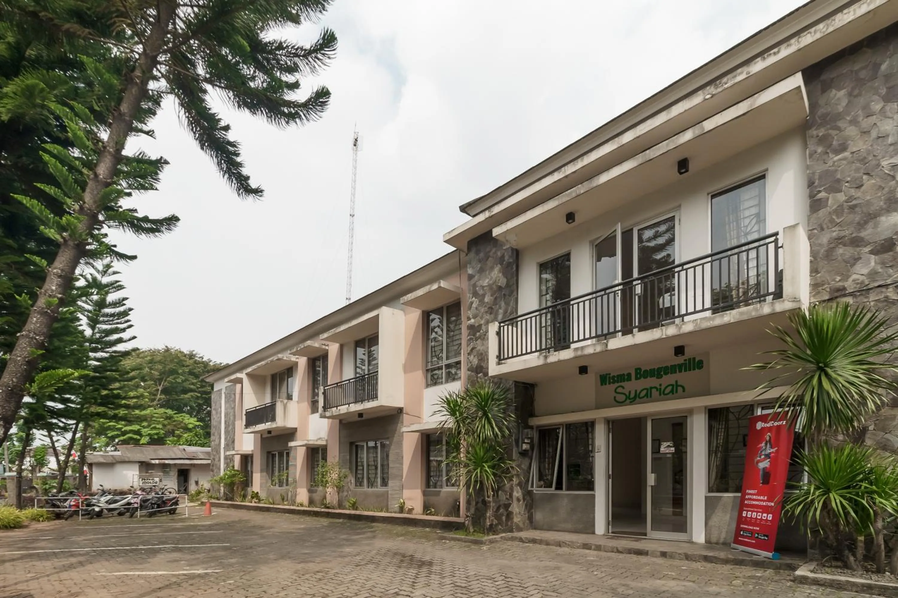 RedDoorz Syariah Plus @ Wisma Bougenville Karawaci