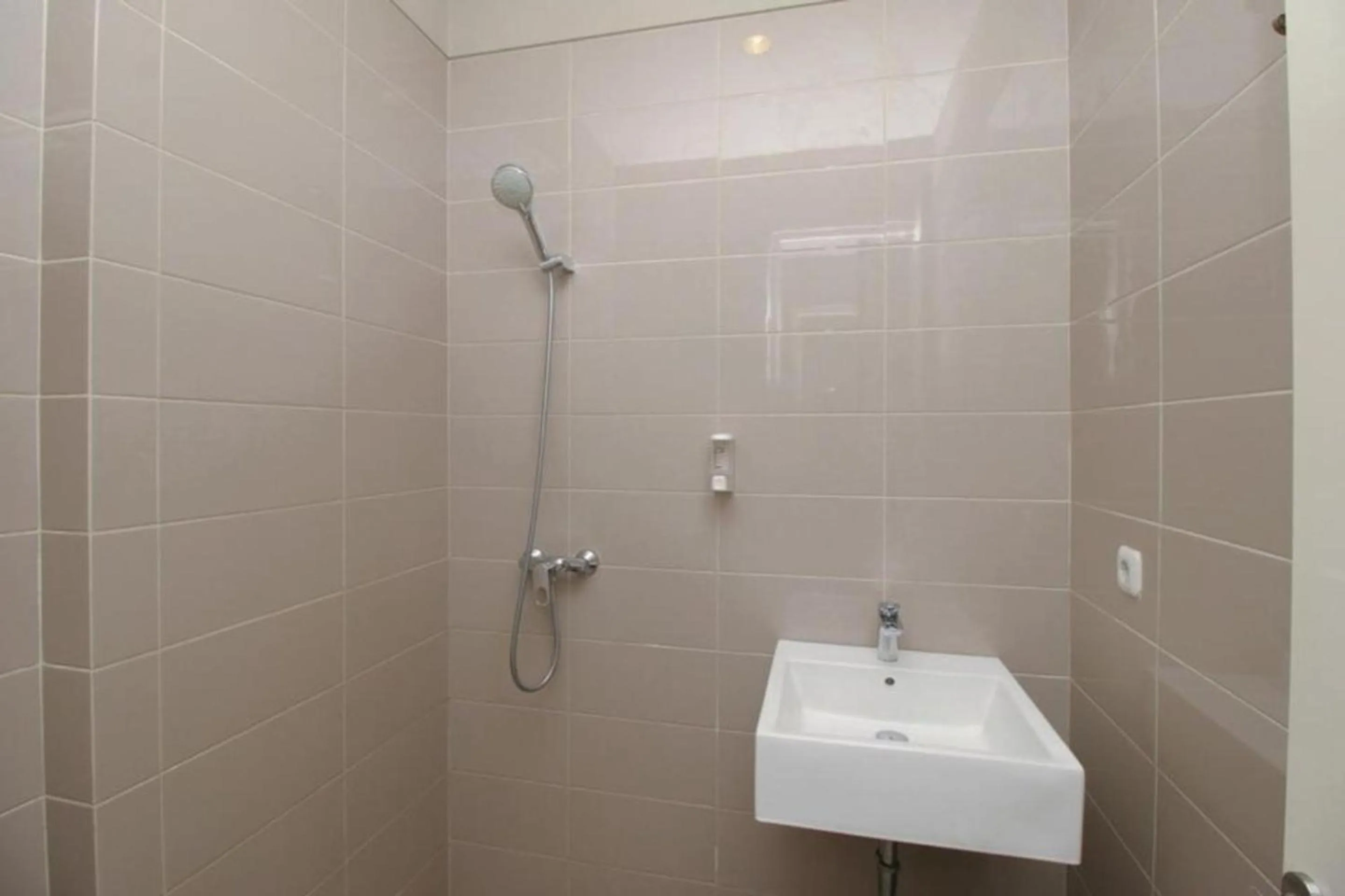 Bathroom in Home 899 Patal Senayan