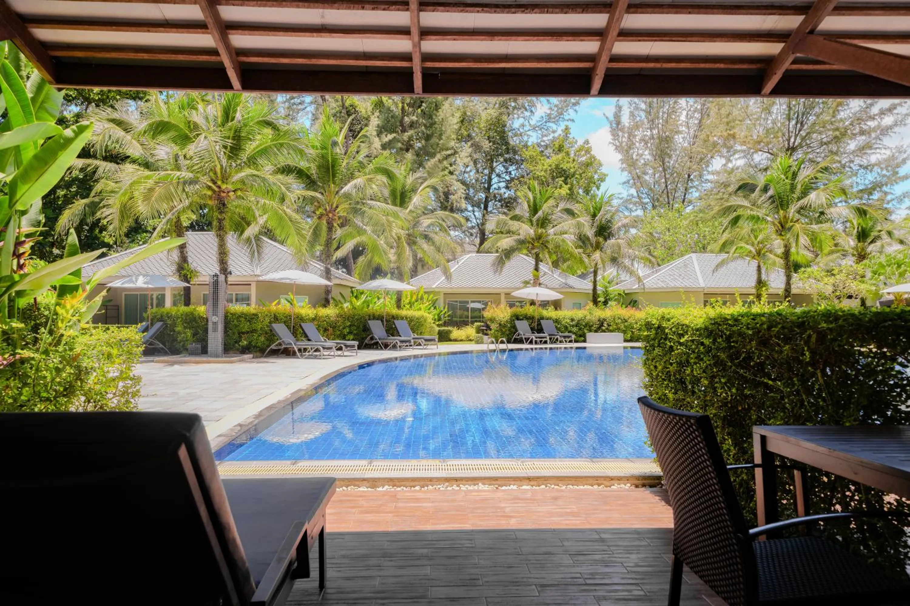 Swimming pool in SENTIDO Khao Lak