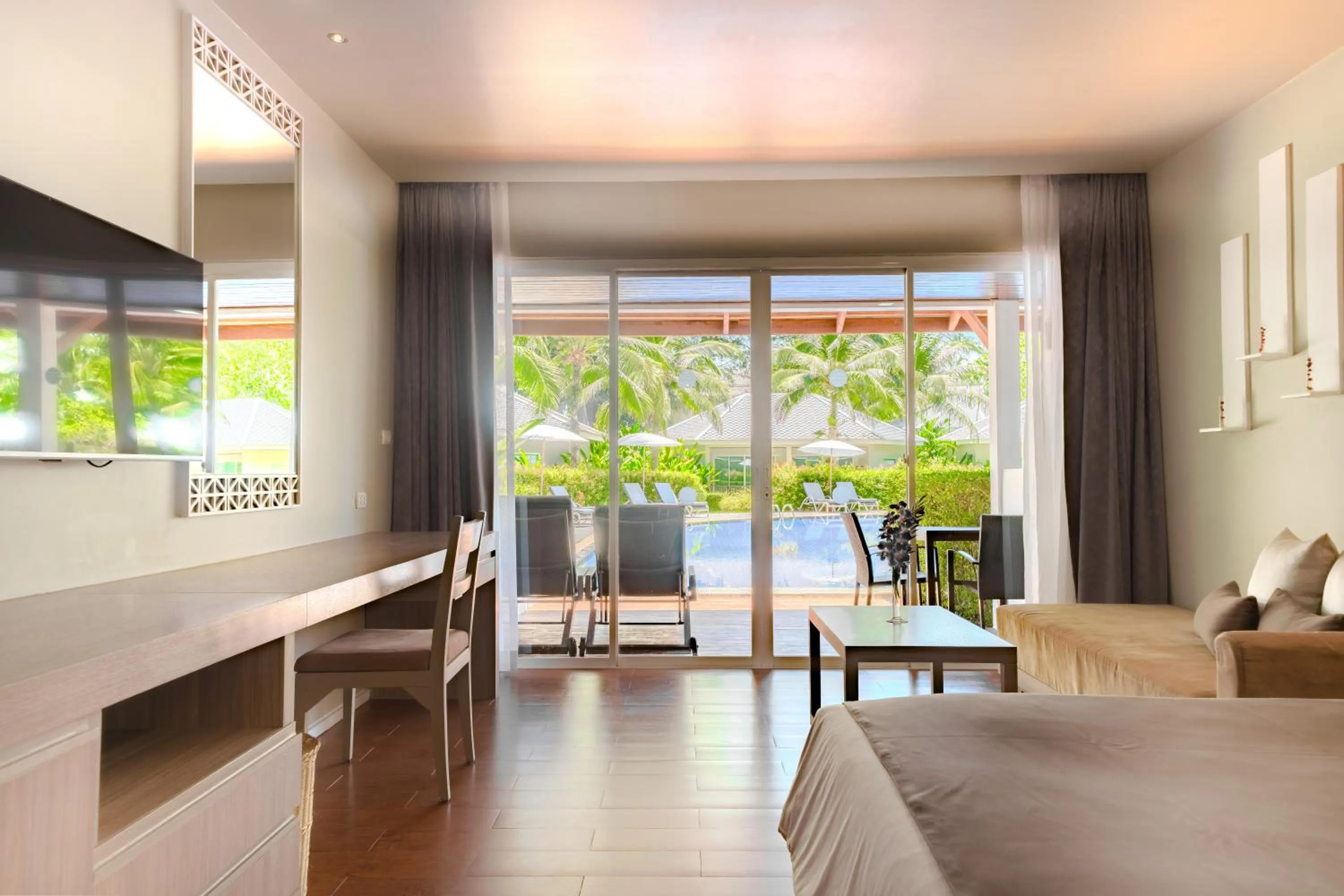 Bedroom in SENTIDO Khao Lak