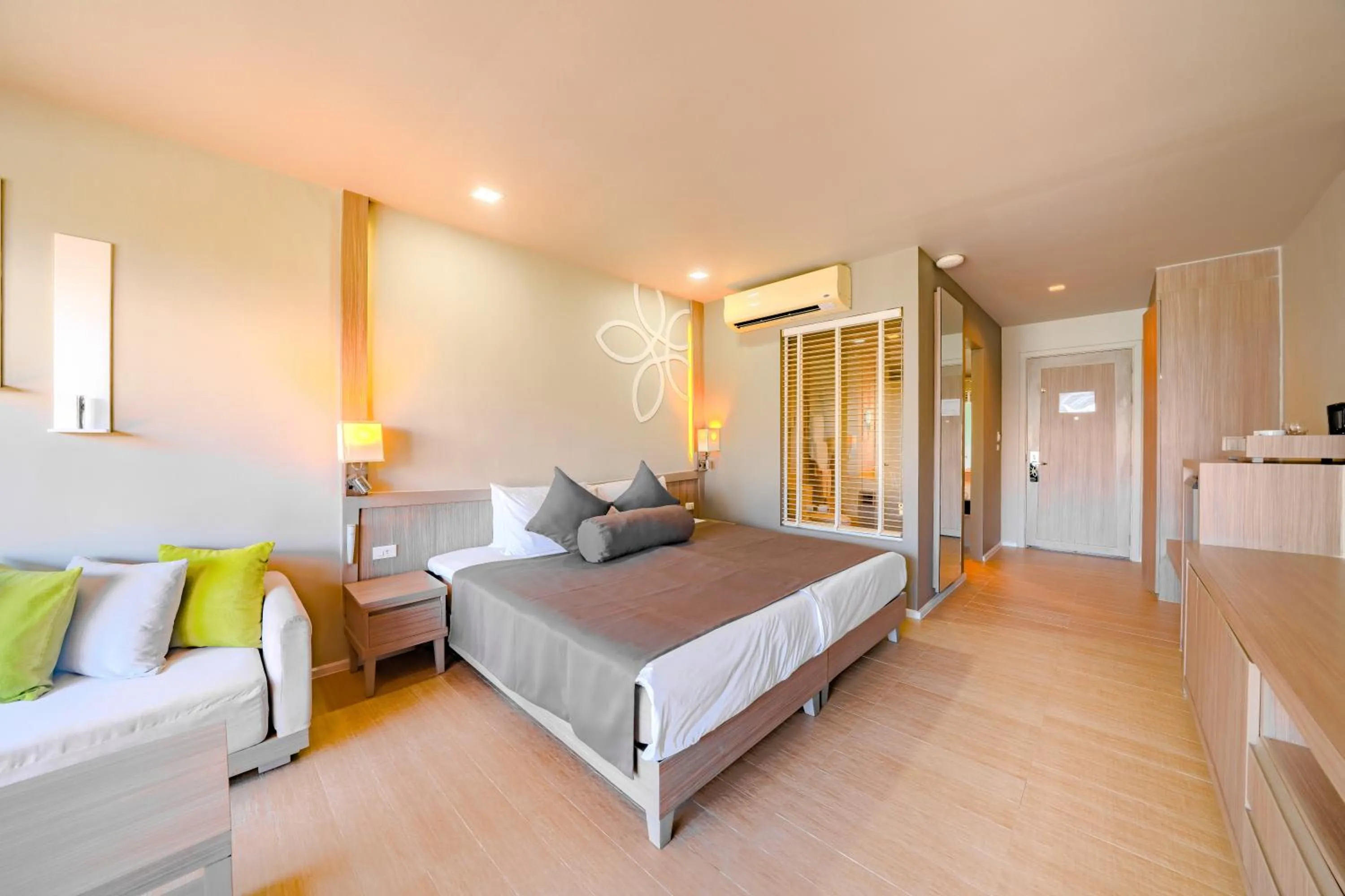 Bedroom, Bed in SENTIDO Khao Lak