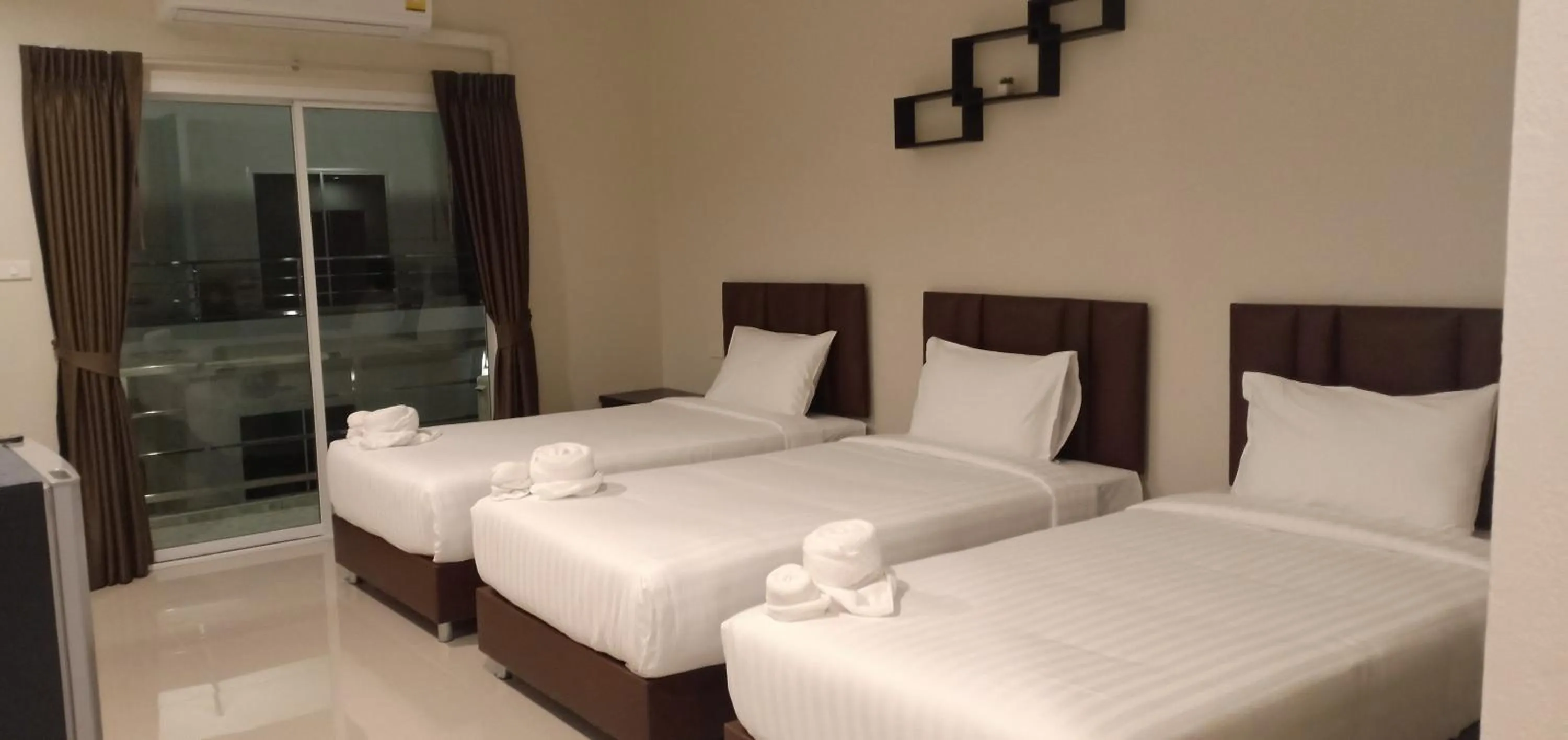 Bedroom, Bed in Makan Resort