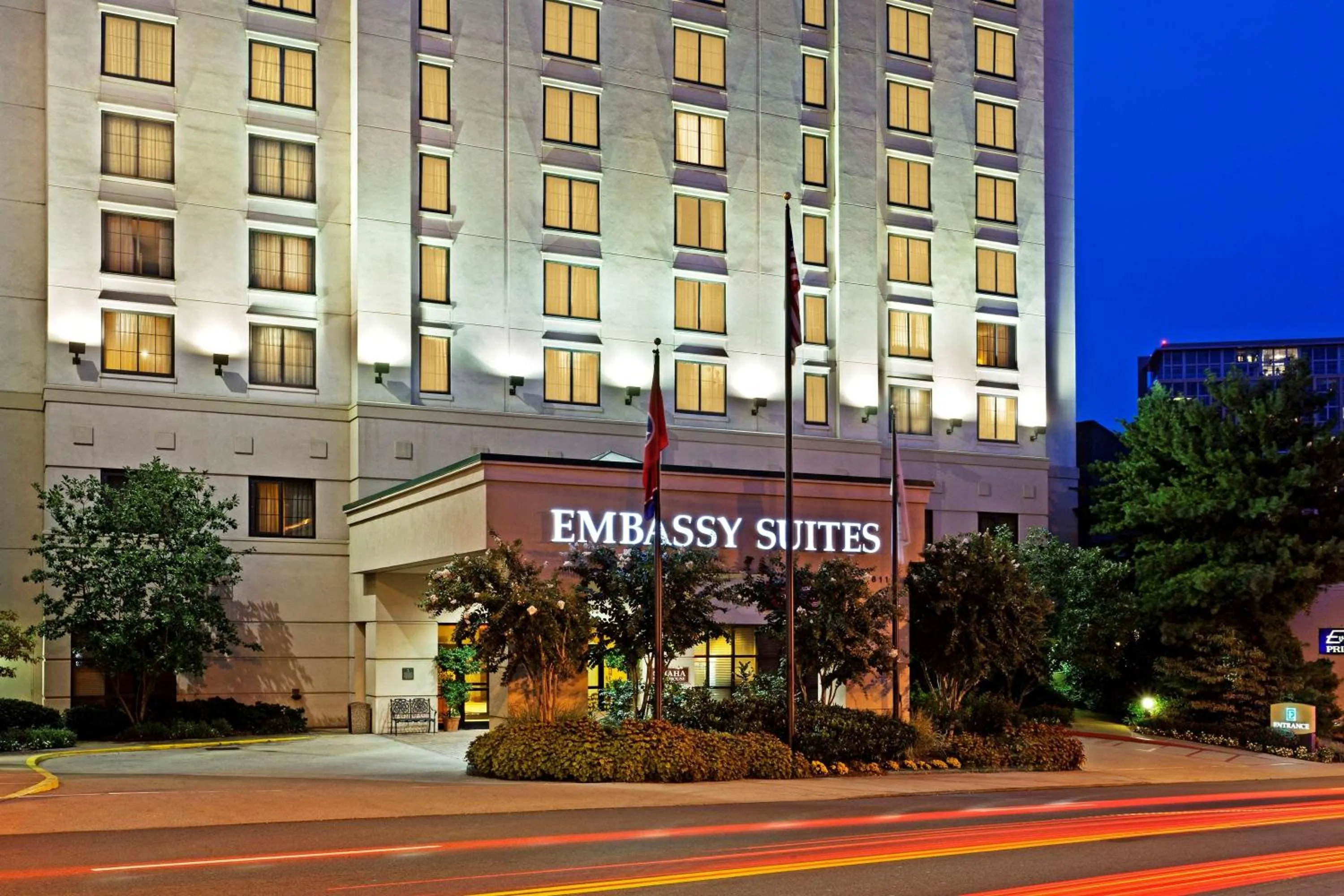 Property building in Embassy Suites Nashville - at Vanderbilt
