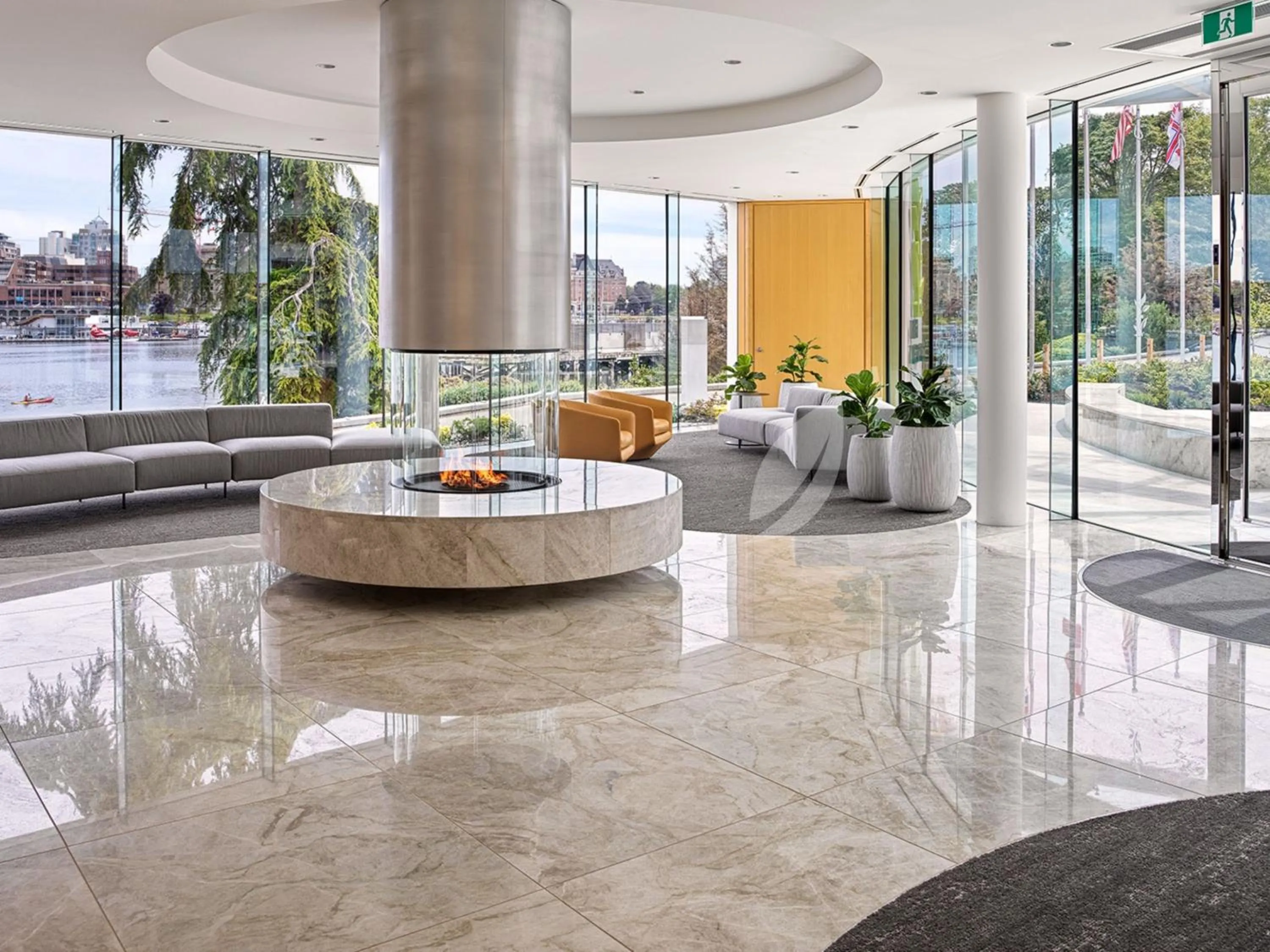 Lobby or reception in Inn at Laurel Point