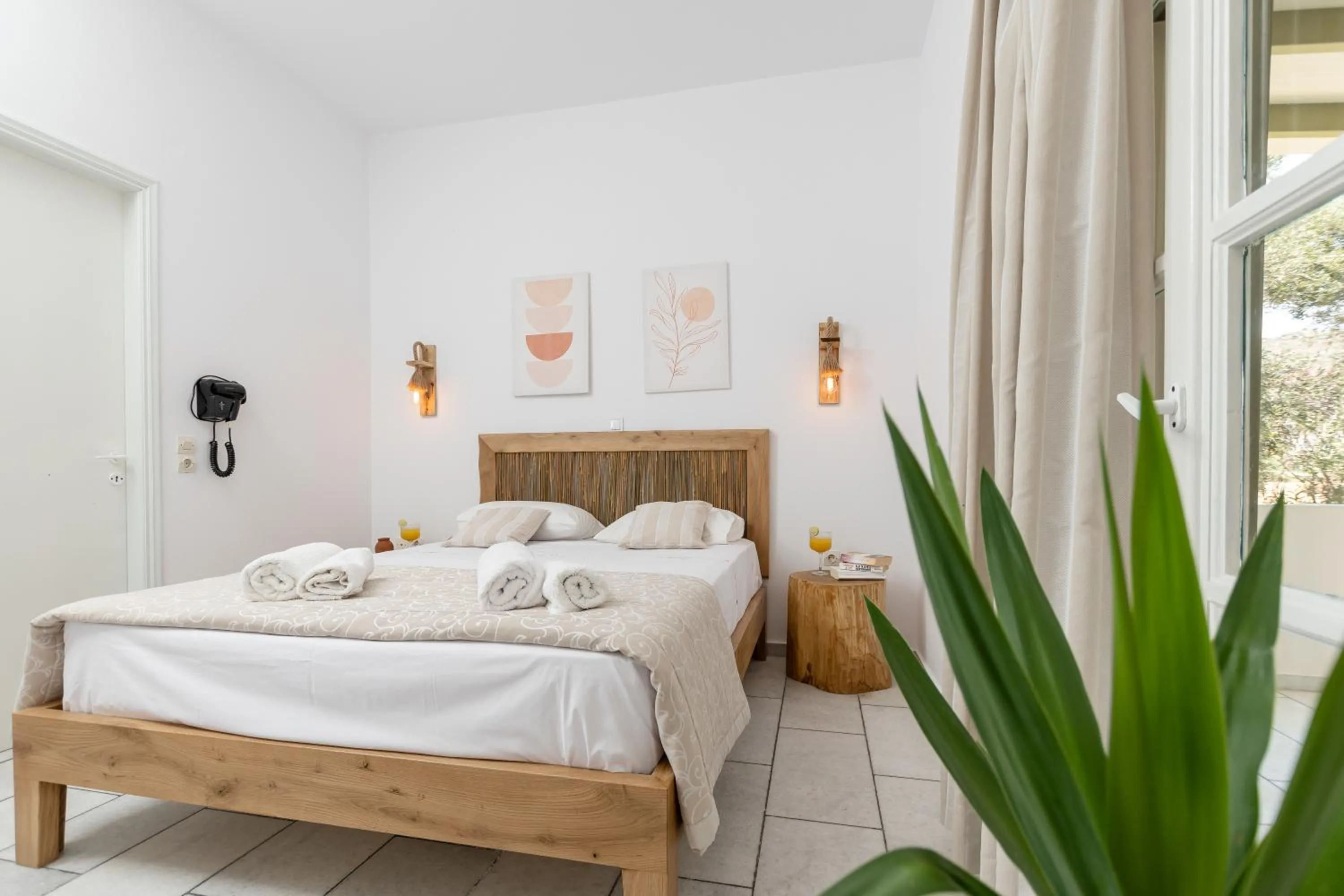 Bedroom, Bed in Studios Vrettos Beachfront Hotel