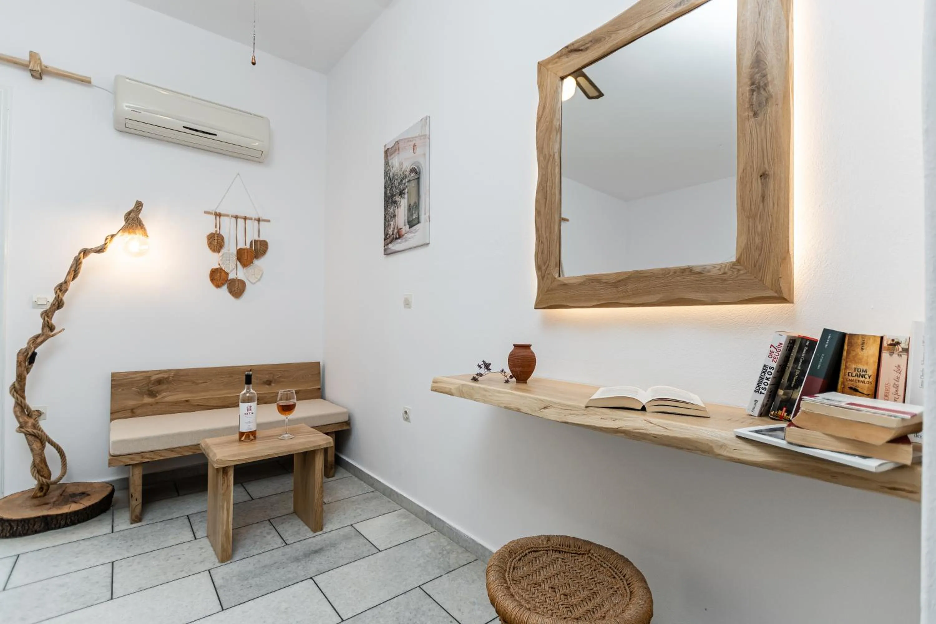 Bedroom in Studios Vrettos Beachfront Hotel